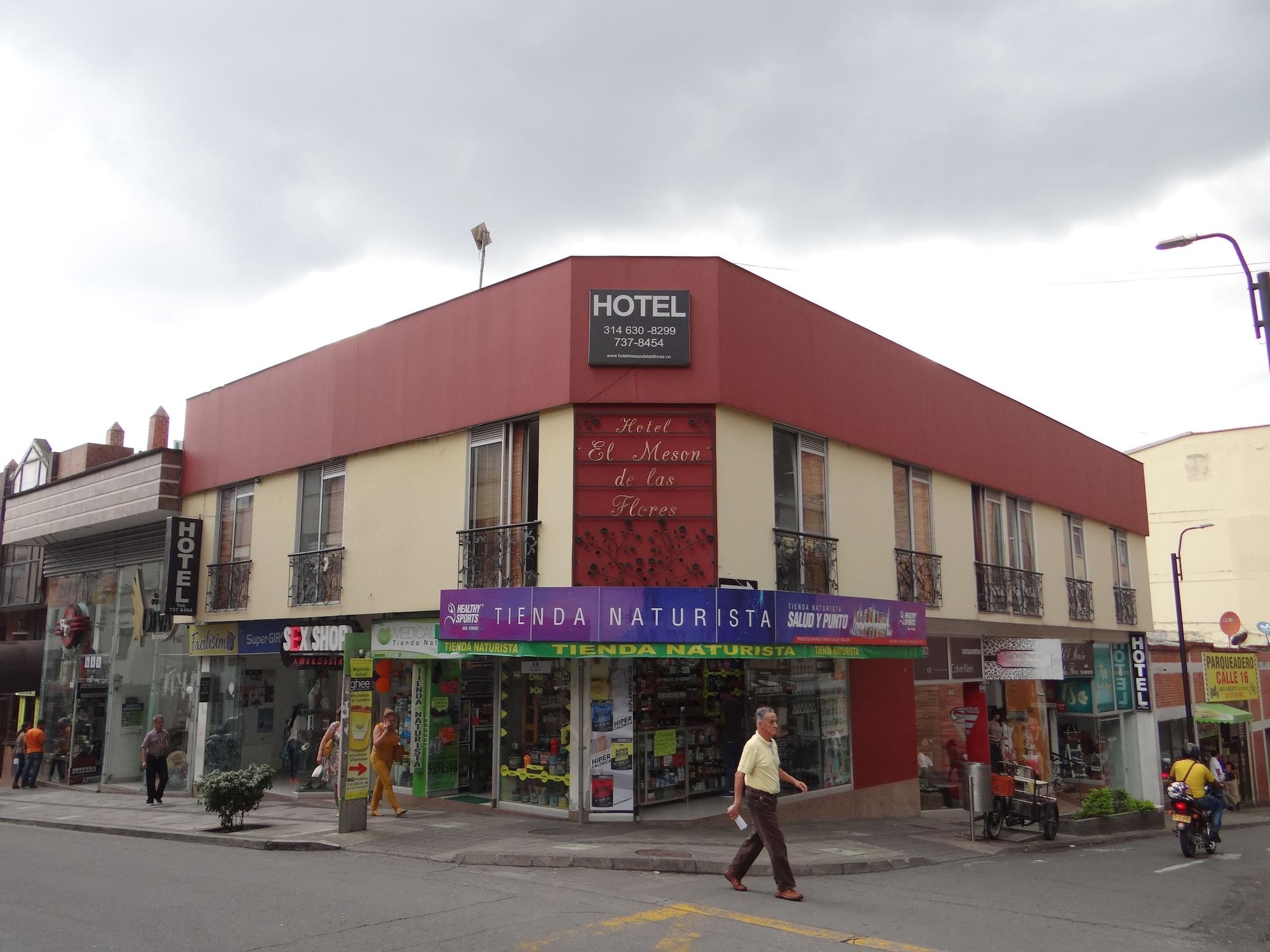 Vista Exterior Hotel el Meson de las Flores