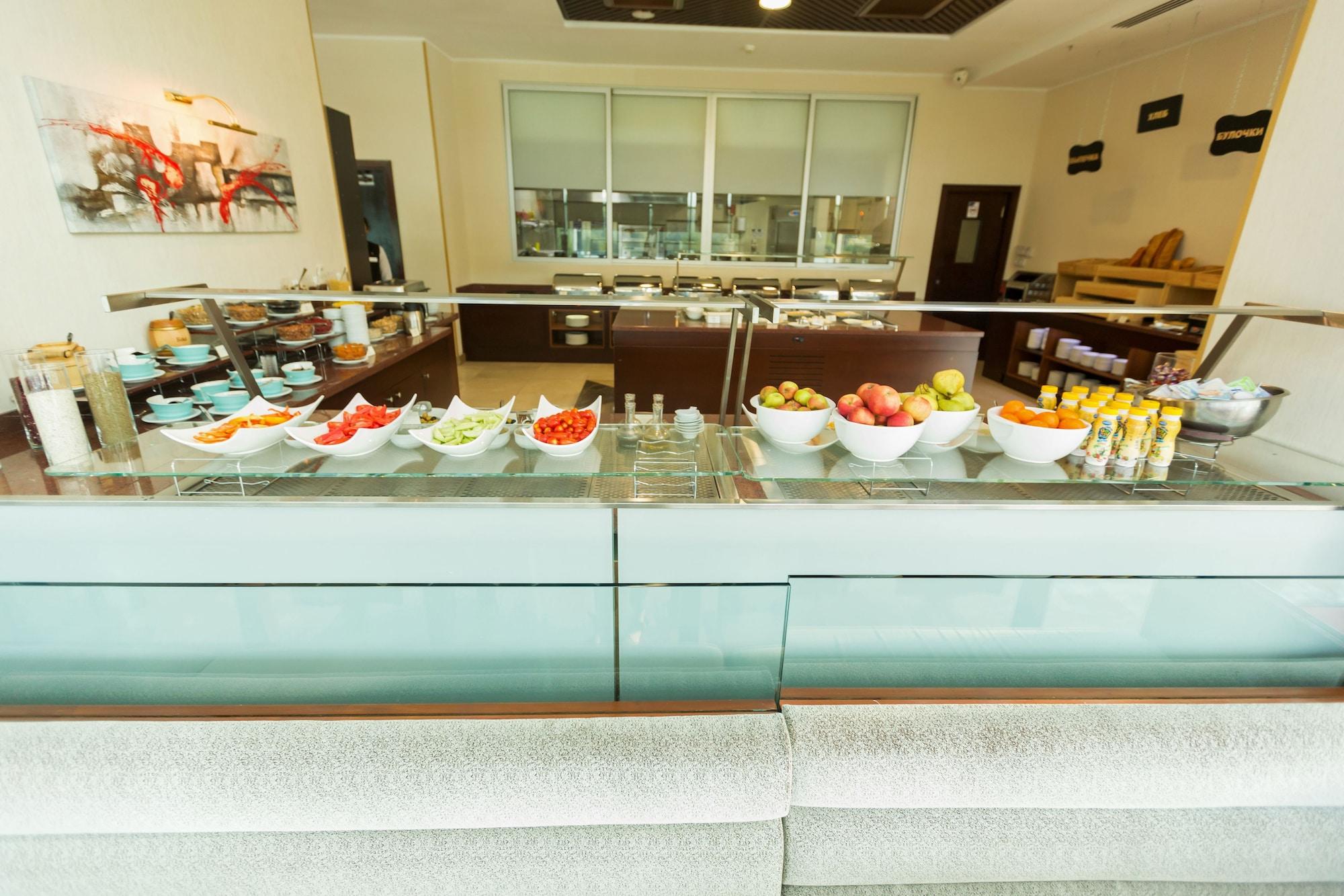 Restaurant Dedeman Oskemen Tavros