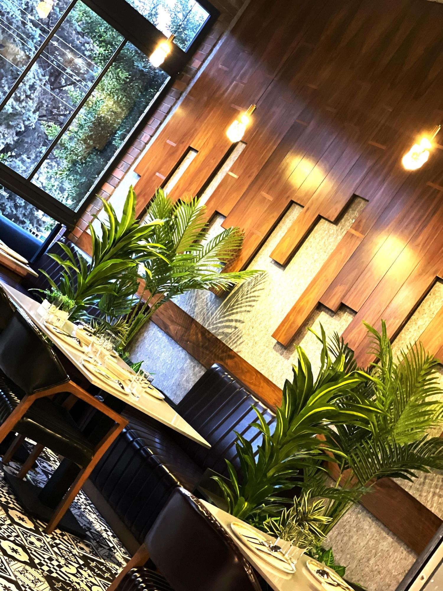 Restaurant Rest & More by Dedeman Mersin Erdemli