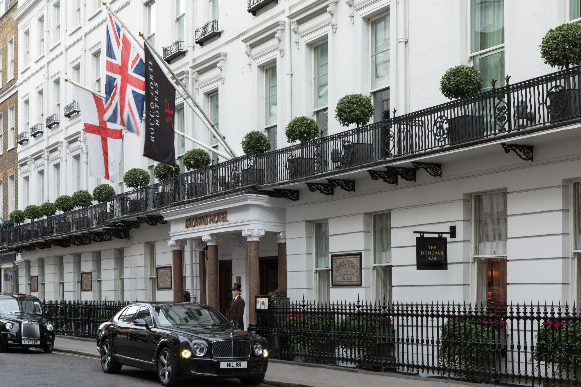 Vista Exterior Browns Hotel - London