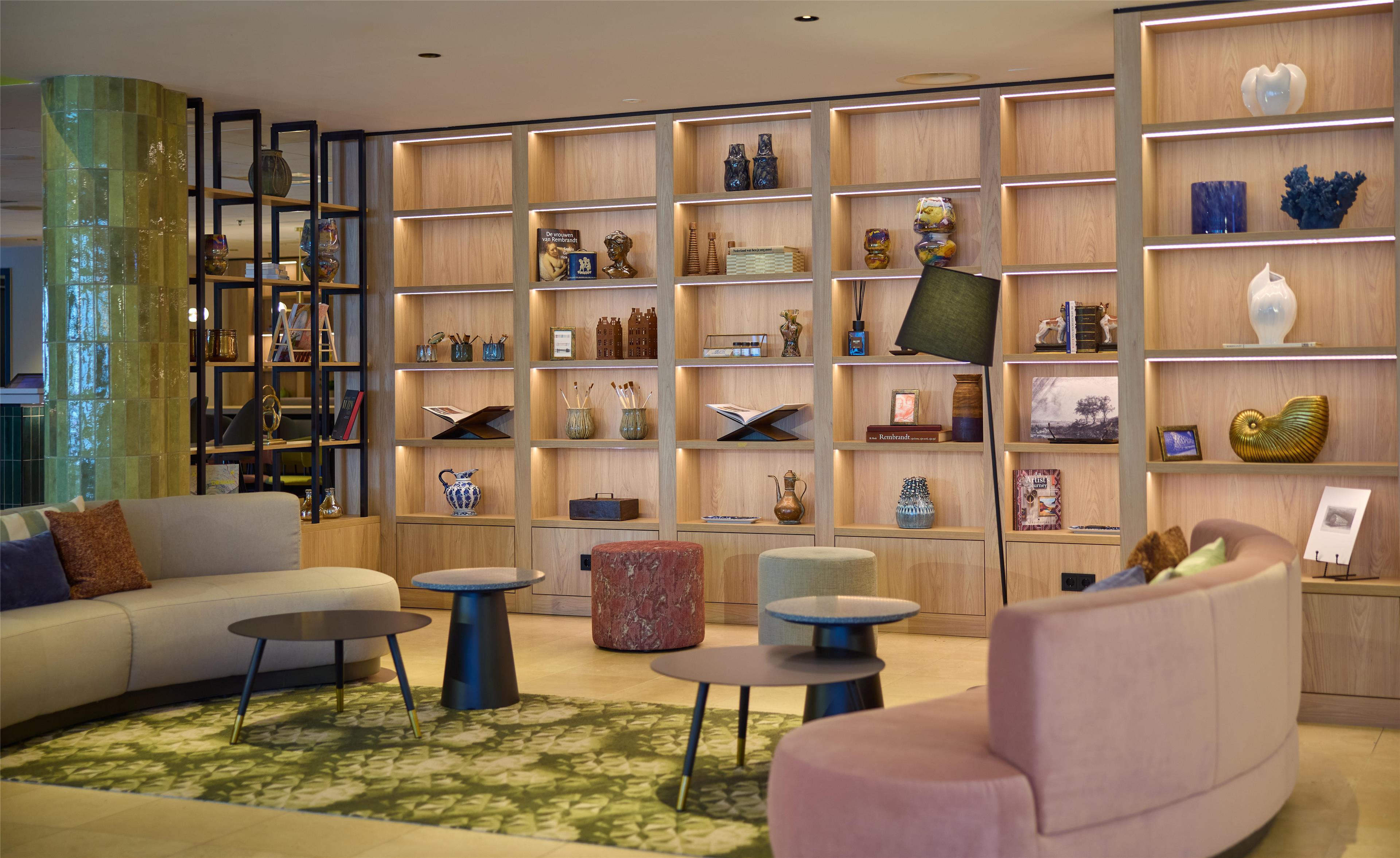 Vista Lobby Hilton Garden Inn Leiden