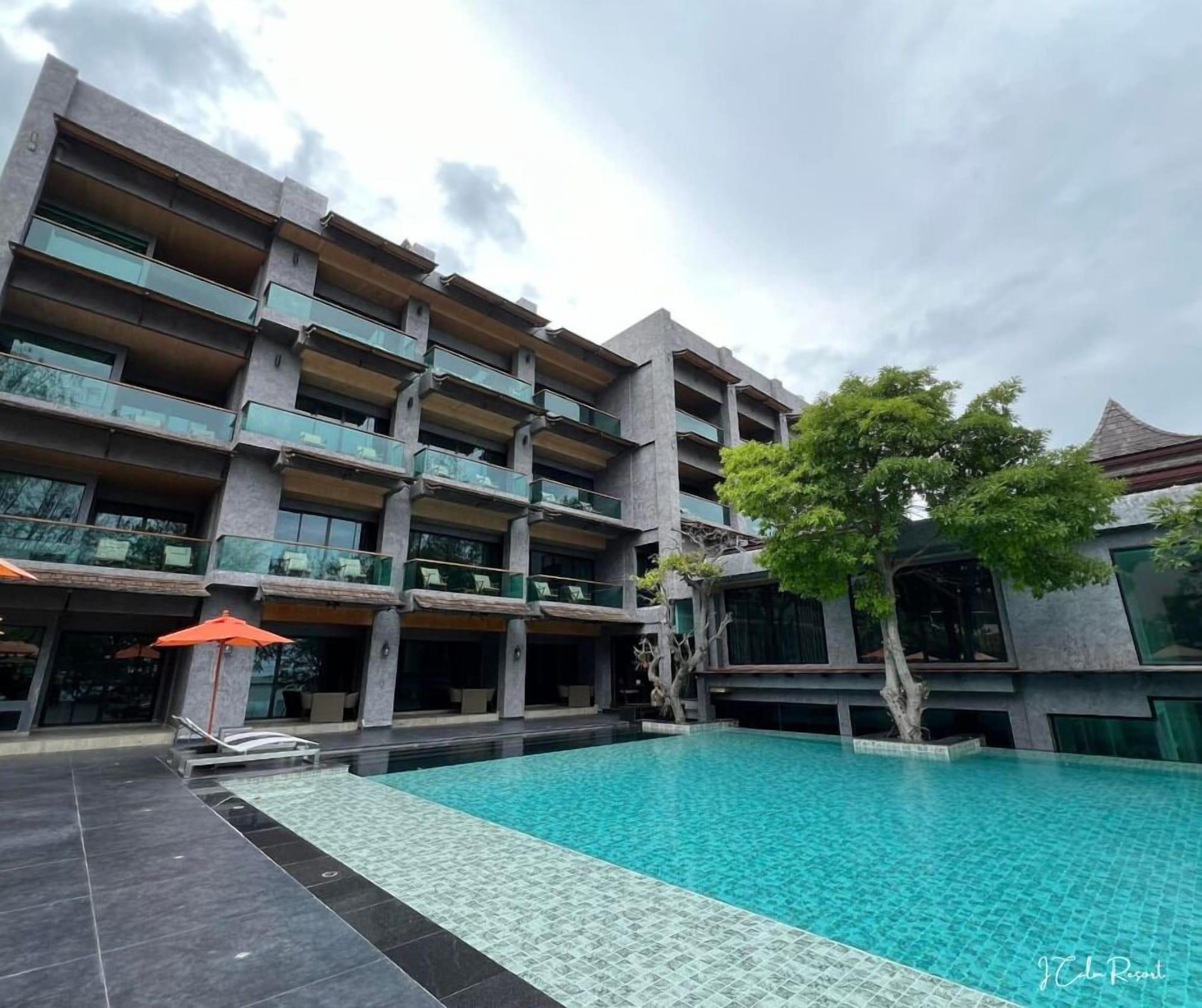 Vista Piscina I Calm Resort