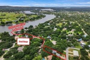 Alquiler Vacacional - CASA LAGO on Lake LBJ, A Zenful Retreat; Game Room; Canal Front; Putting Green