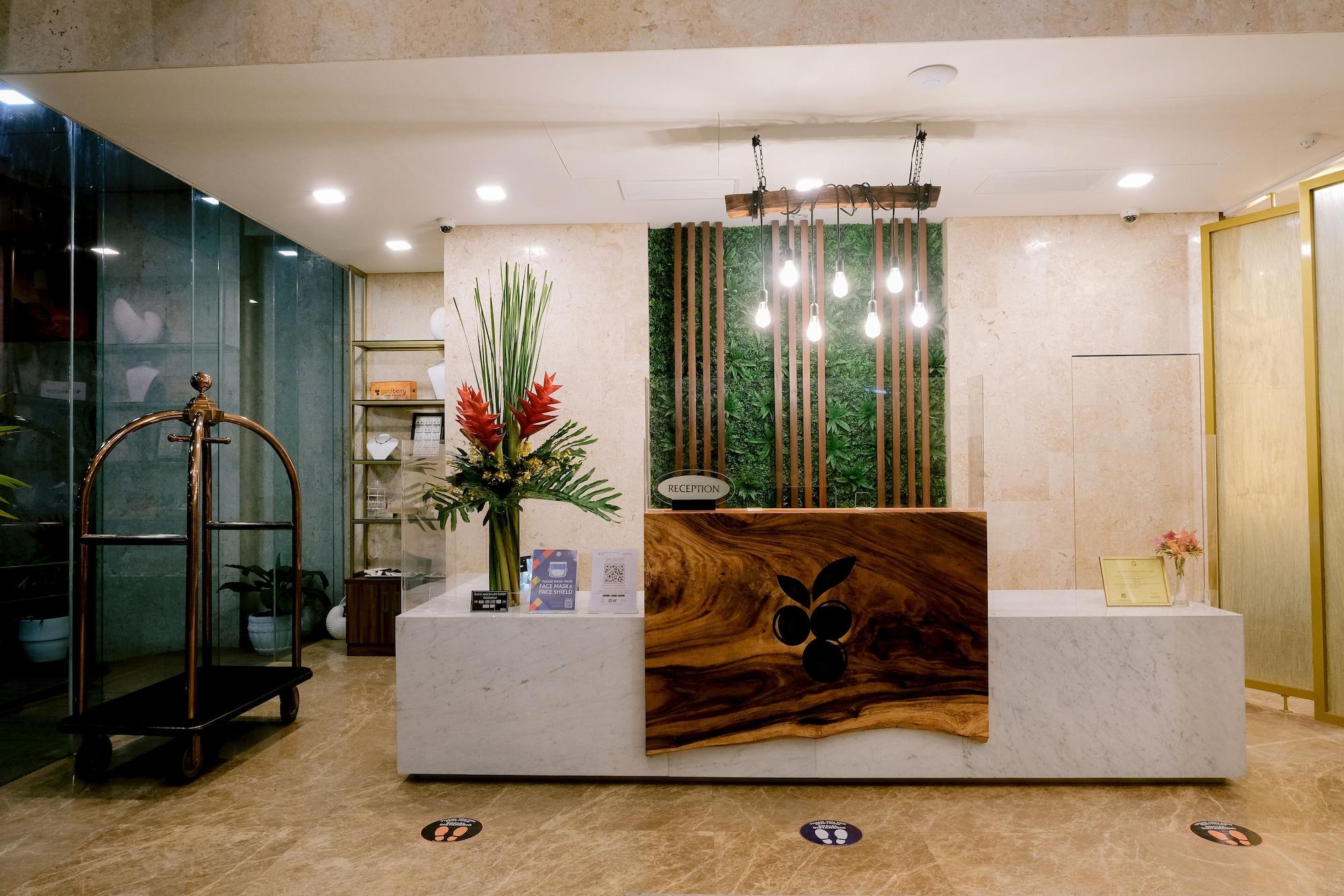 Vista Lobby Goldberry Suites and Hotel Cebu