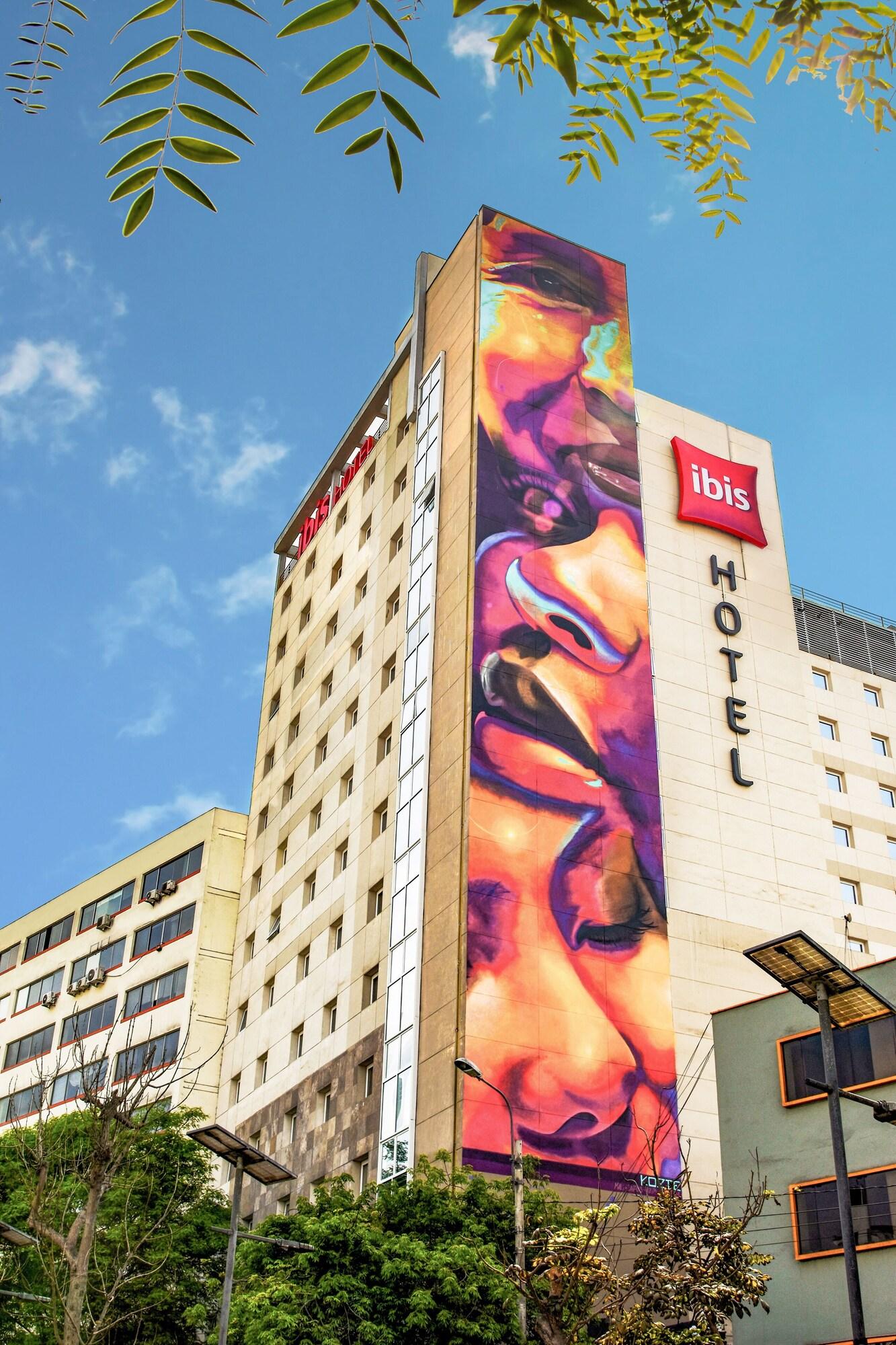 Vista Exterior ibis Larco Miraflores