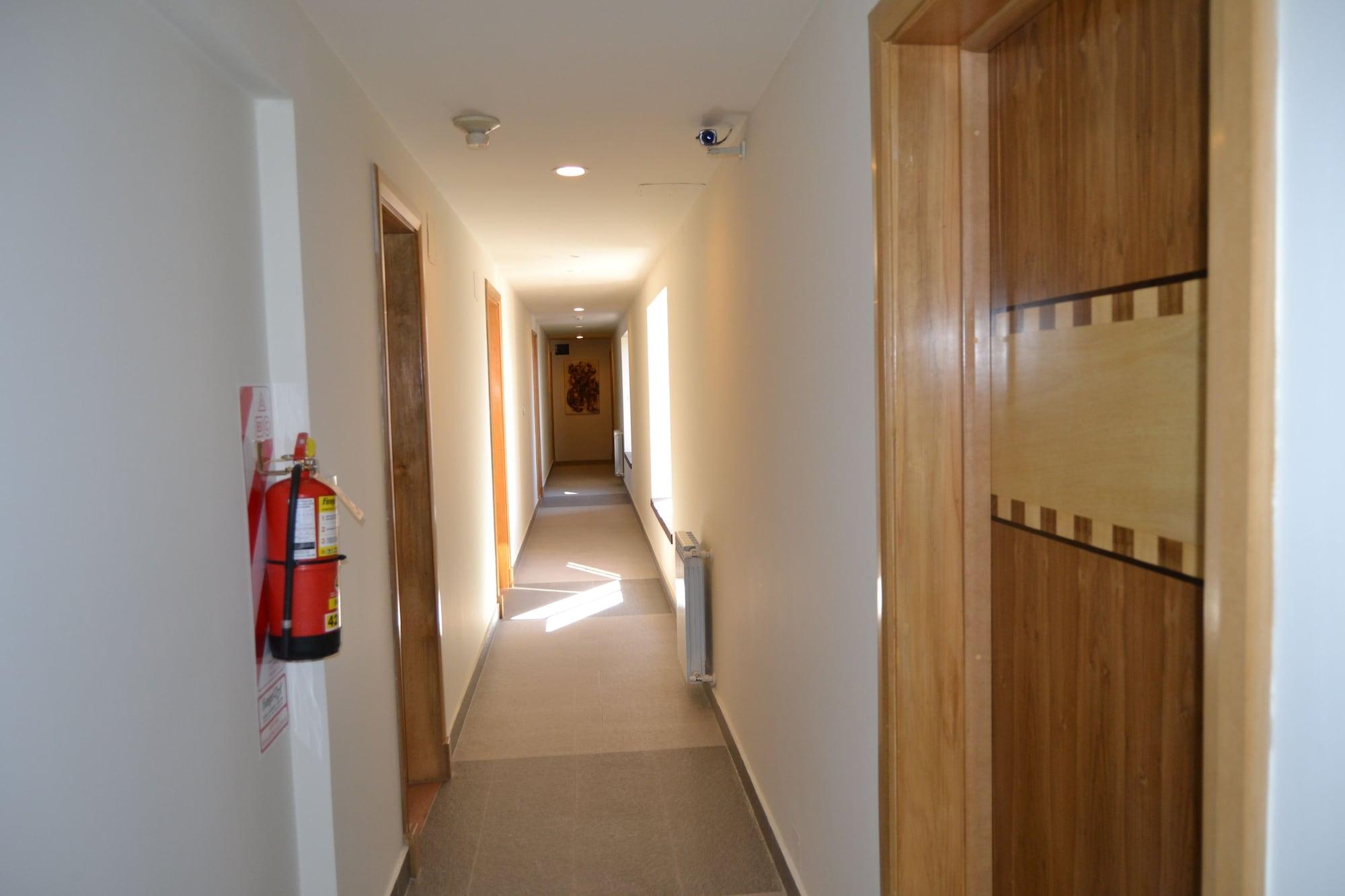 Varios Plaza Paradiso Petit Hotel