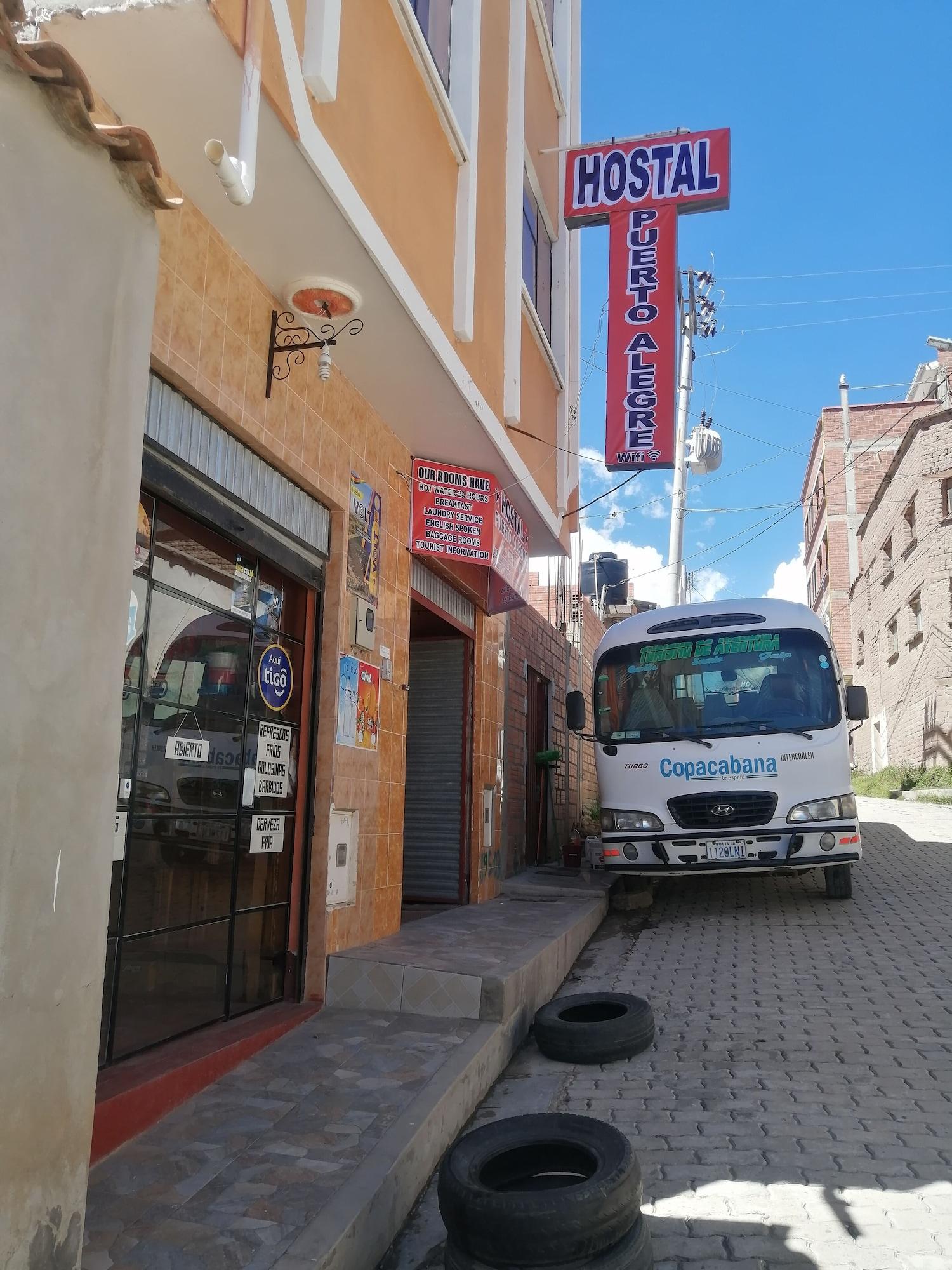 Vista Exterior Hostal Puerto Alegre