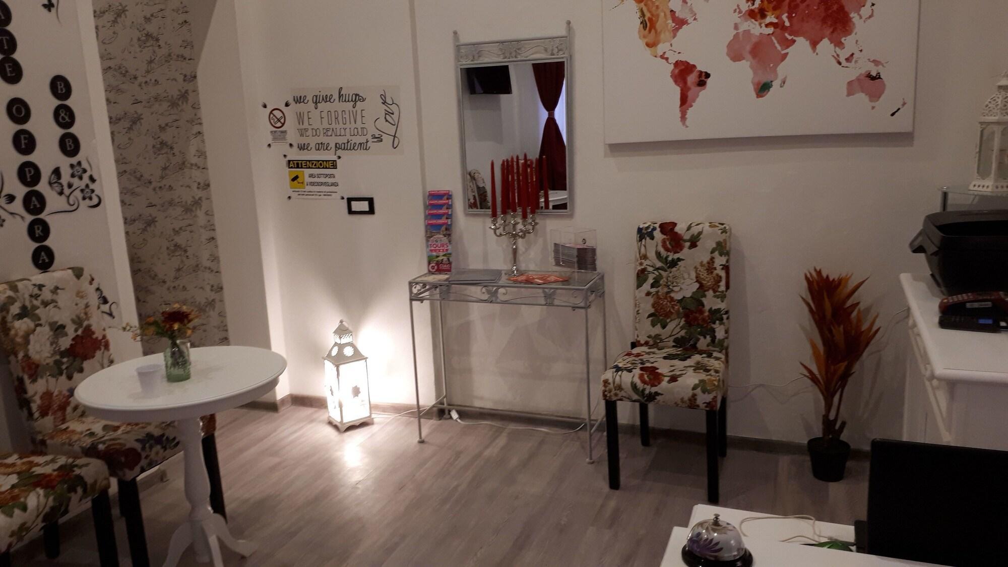 Vista Lobby Gate of Paradise Florence B&B