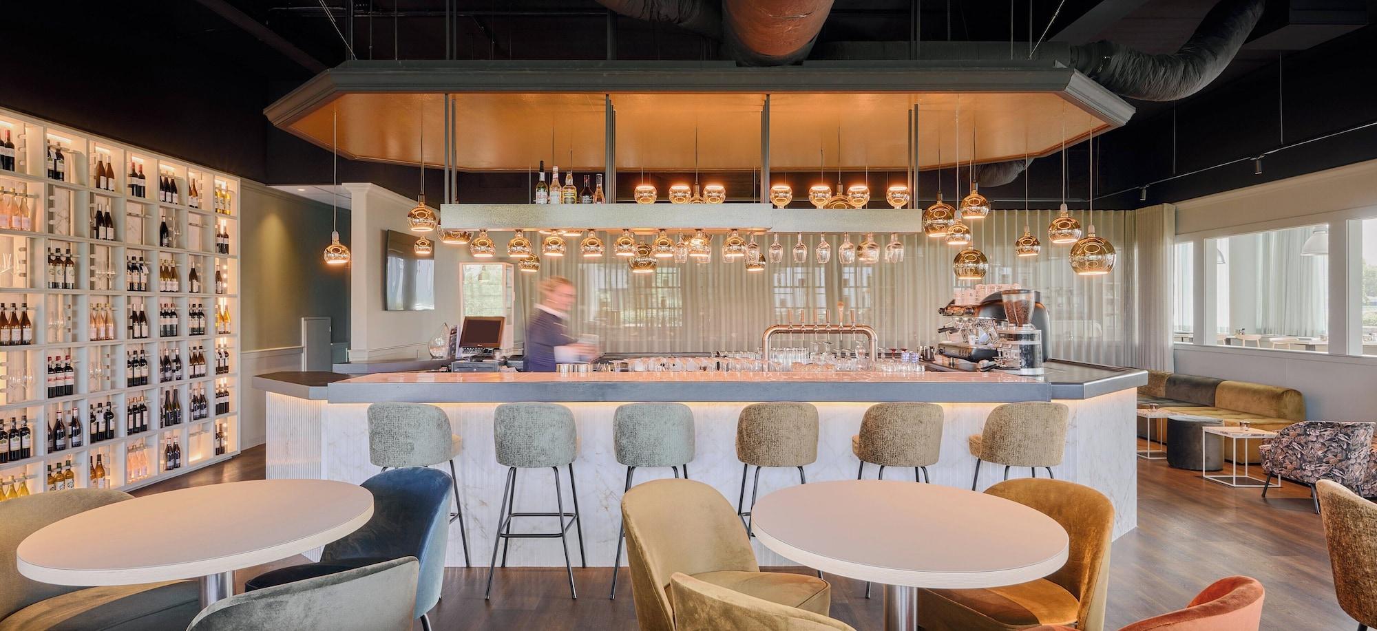 Bar/Salón Garner Hotel Maastricht by IHG