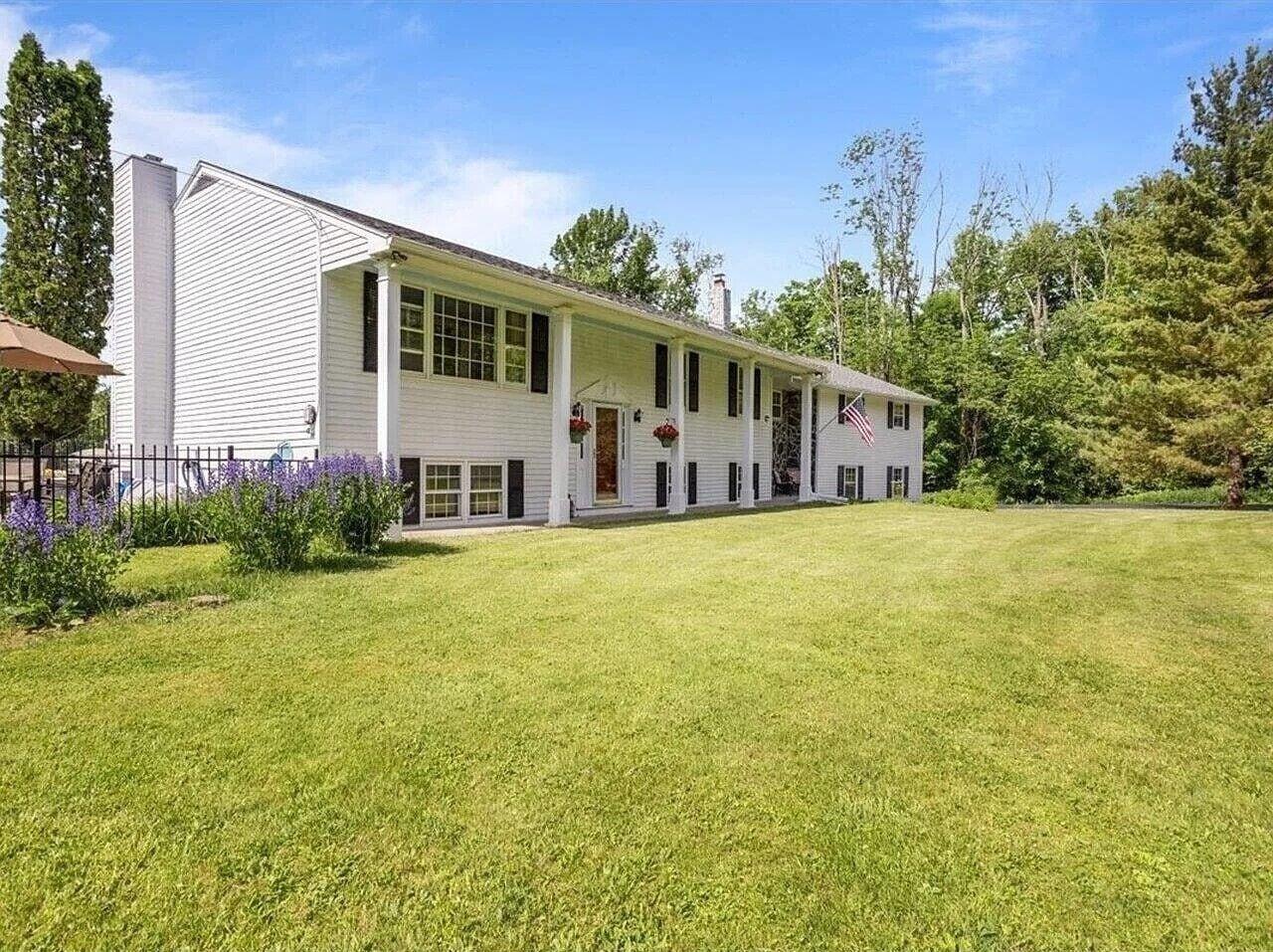 Varios Back Inn Time Bed & Breakfast