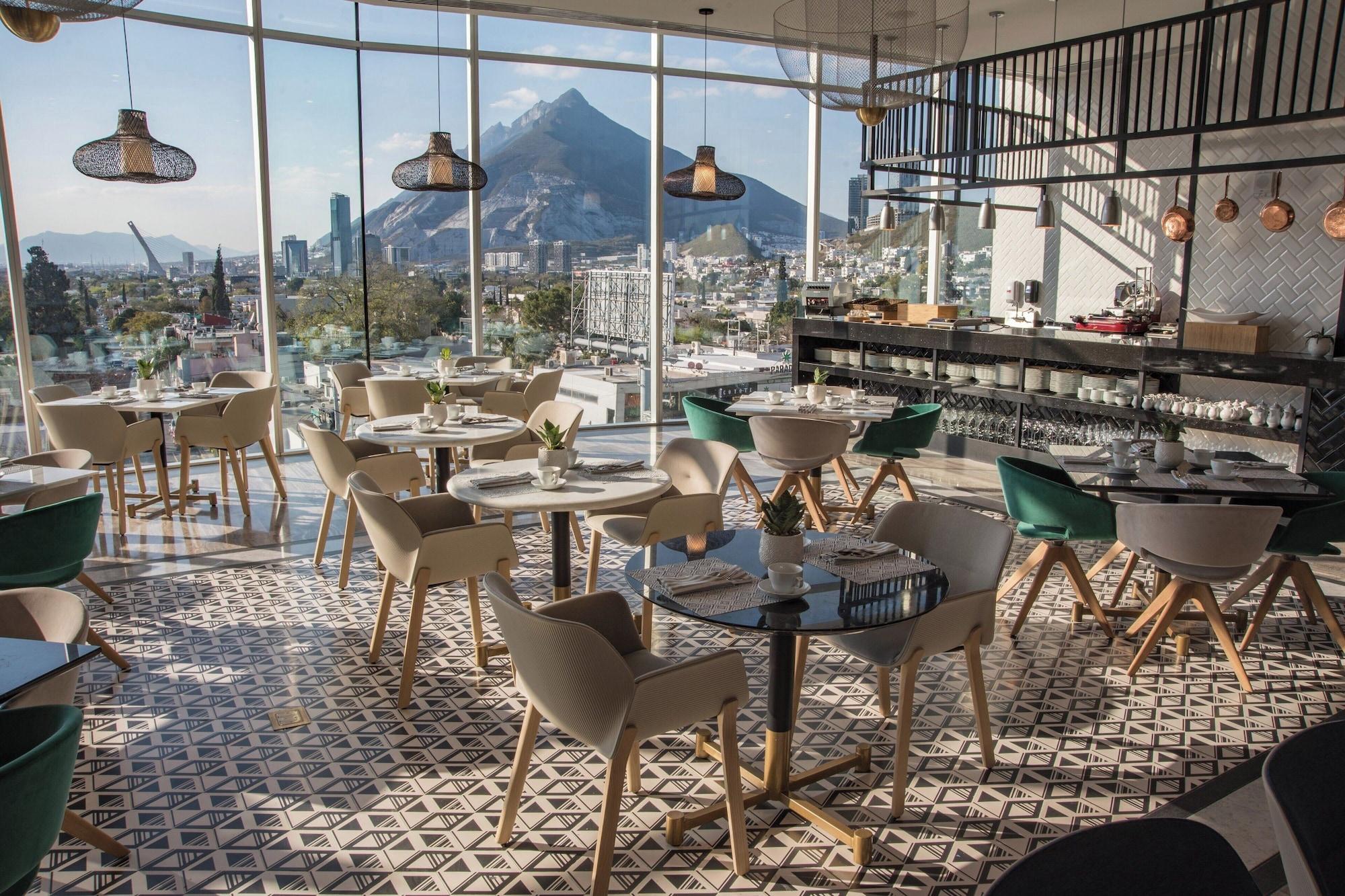 Restaurant The Westin Monterrey Valle