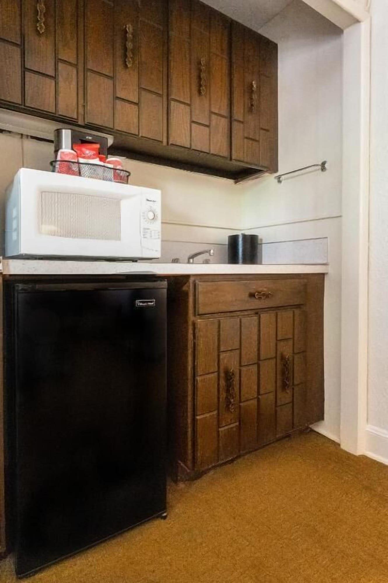 Equipamiento de Habitación The Baroness Hotel