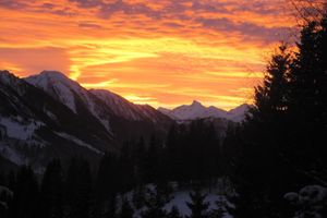 Alquiler Vacacional - Sunny idyll at 1,300 m with a huge terrace opposite the mountains