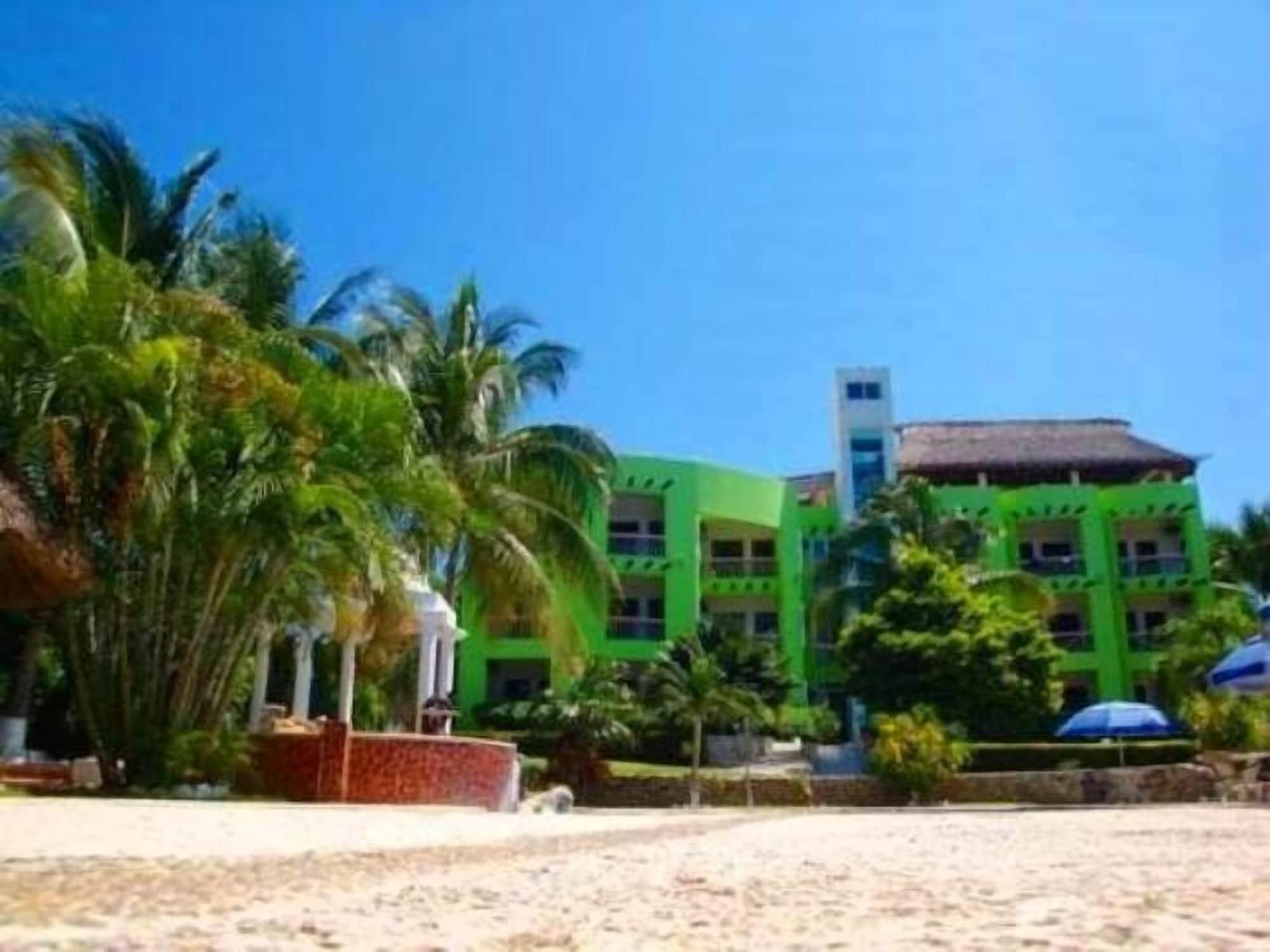 Playa Suite Eli Standard  by Villas HK28