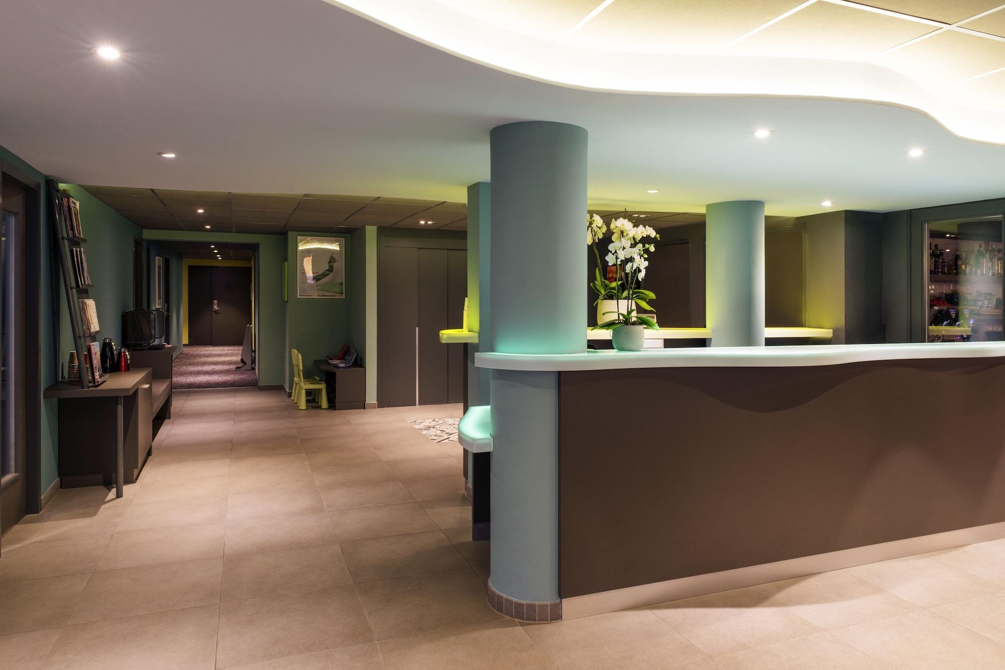 Vista Lobby ibis Styles Lyon Confluence