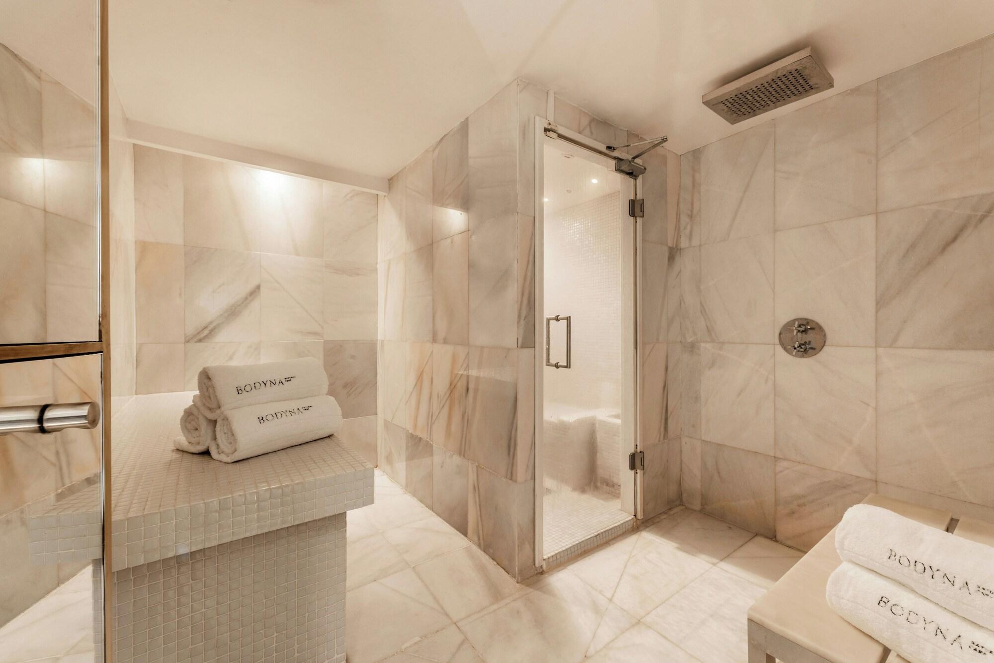 Spa Hospes Puerta de Alcalá, a Member of Design Hotels