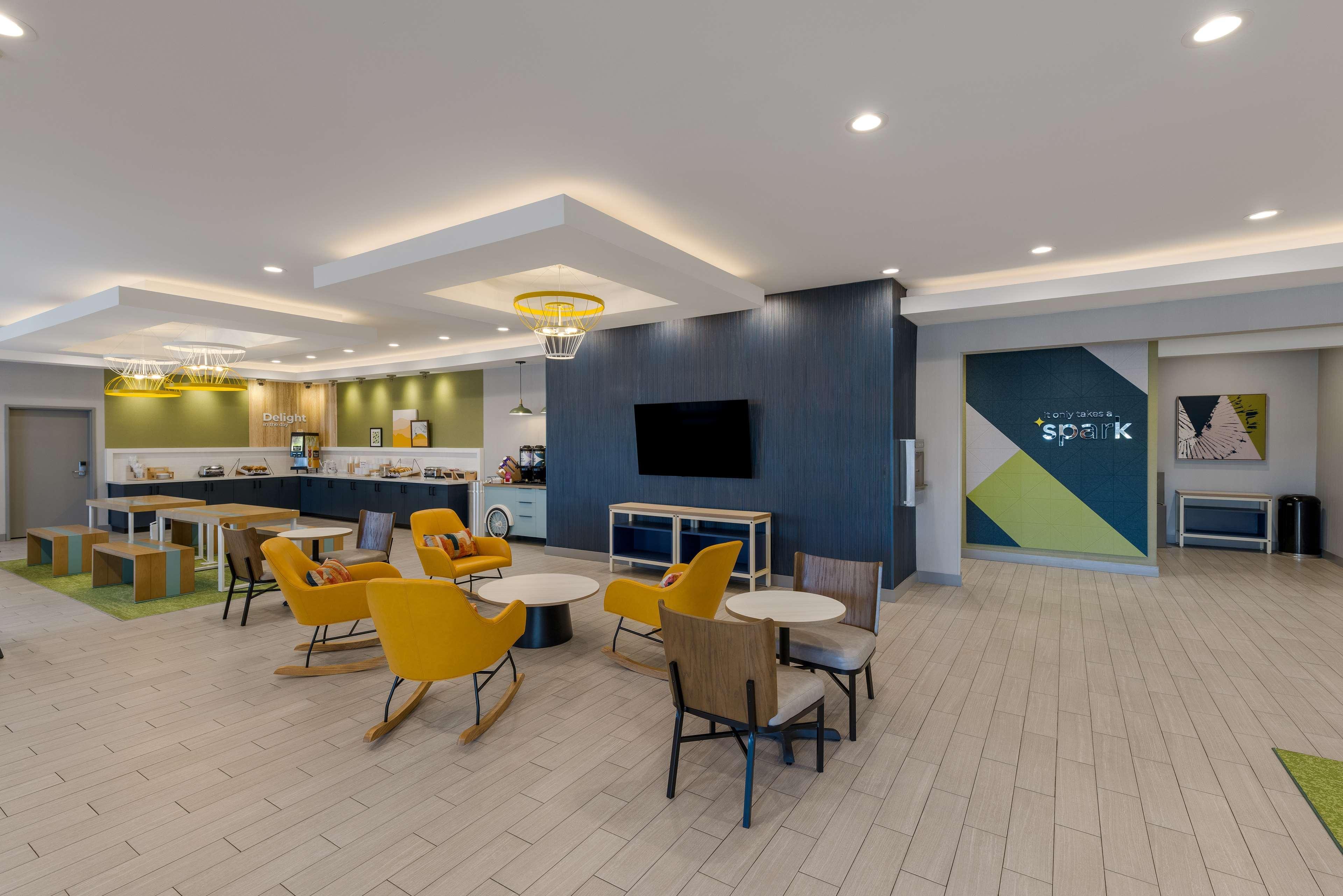 Restaurant Spark by Hilton Midland South