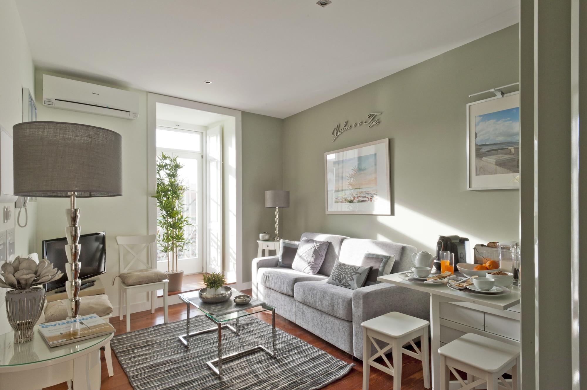 Varios Lisbon Colours Bairro Alto Apartments