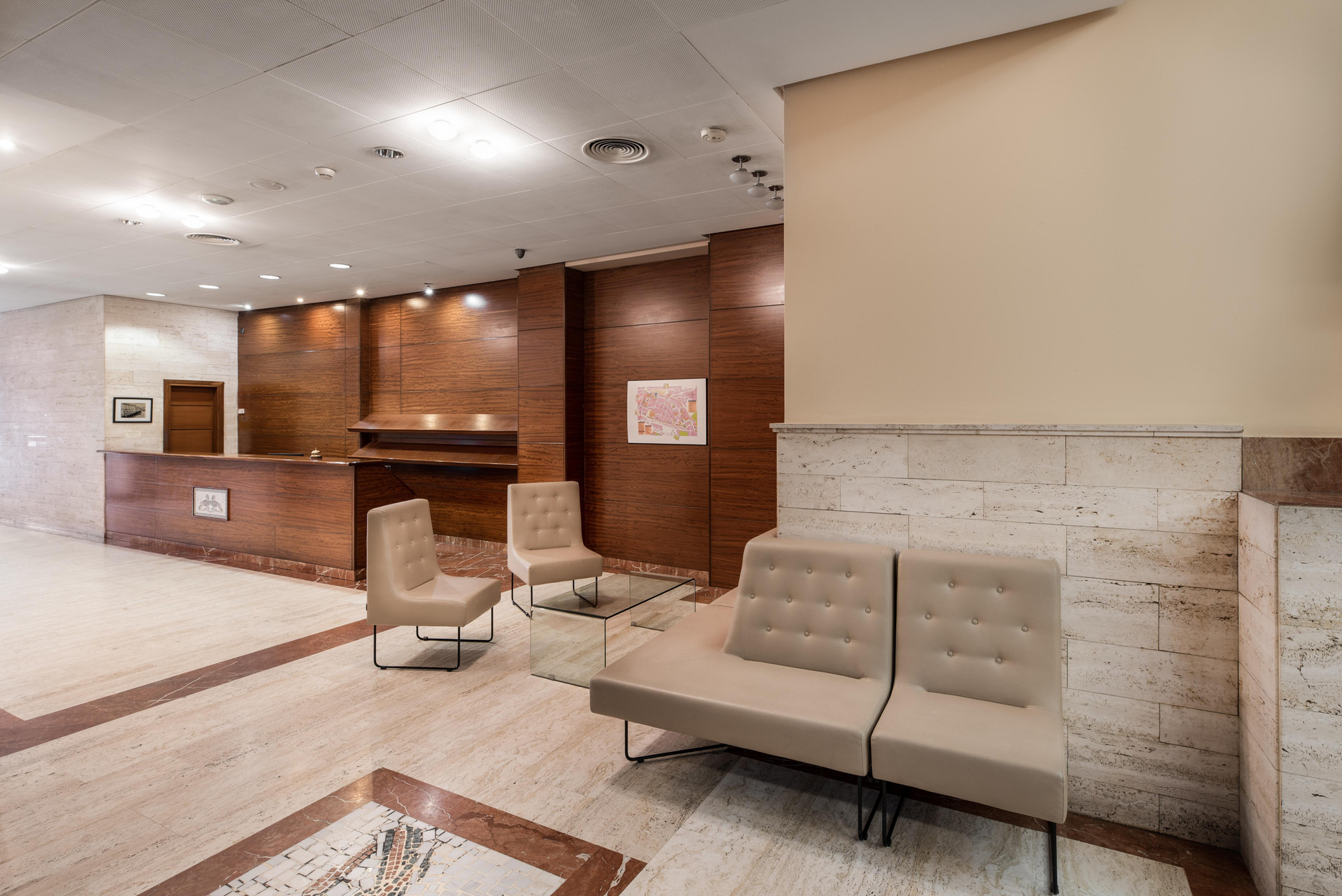 Vista Lobby Exe Astur Plaza