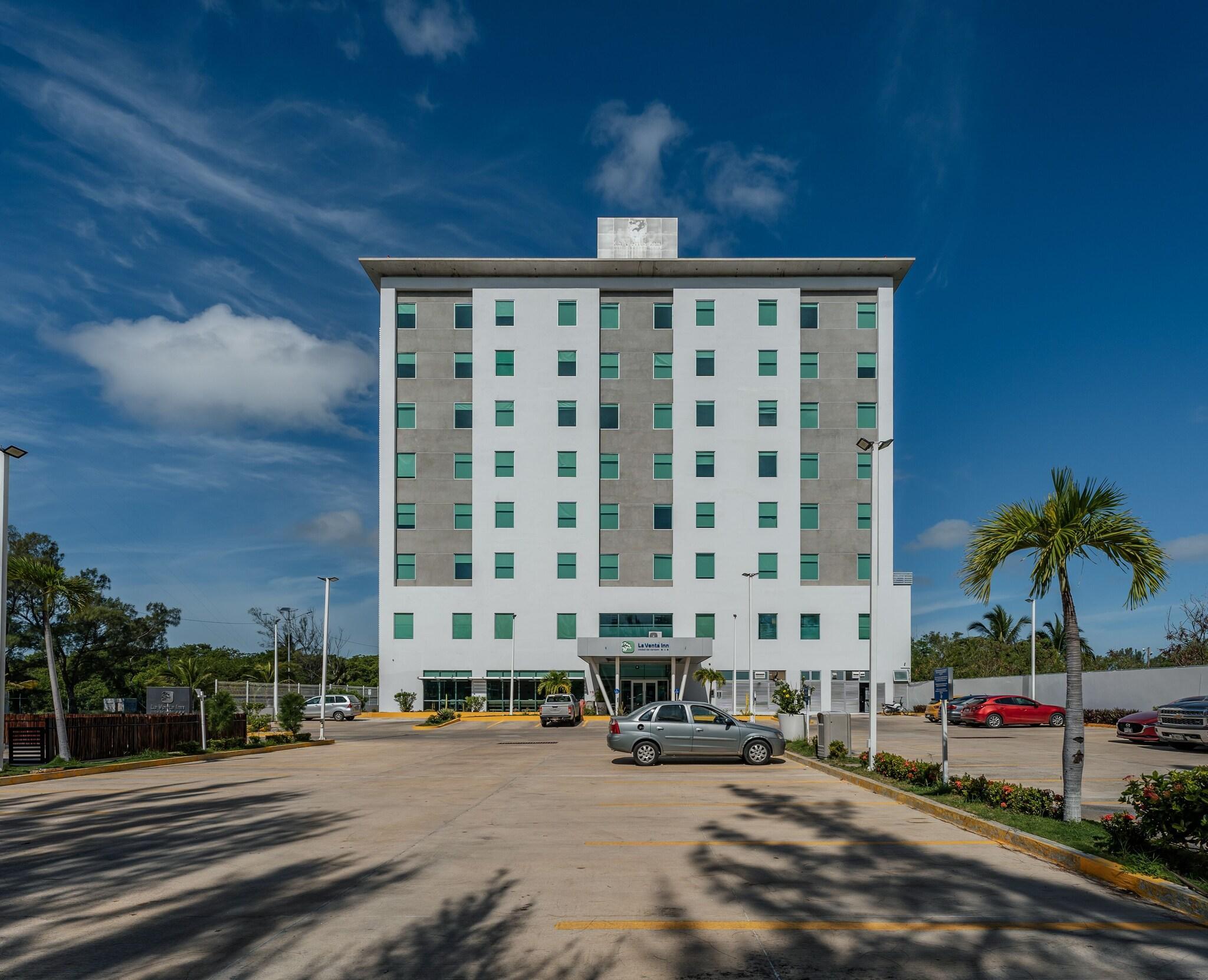 Vista Exterior La Venta Inn Ciudad del Carmen