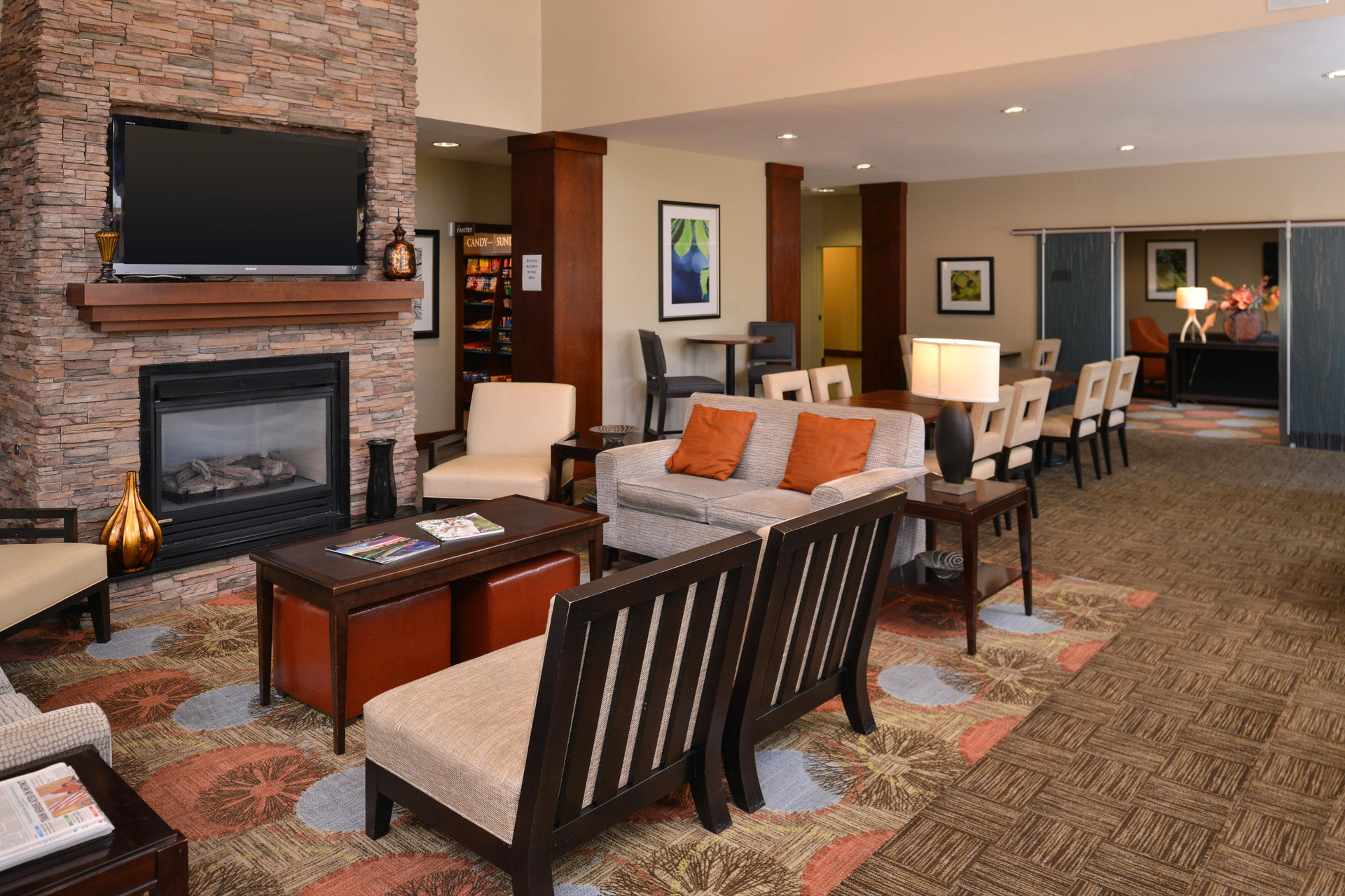 Vista Lobby Staybridge Suites Stone Oak by IHG