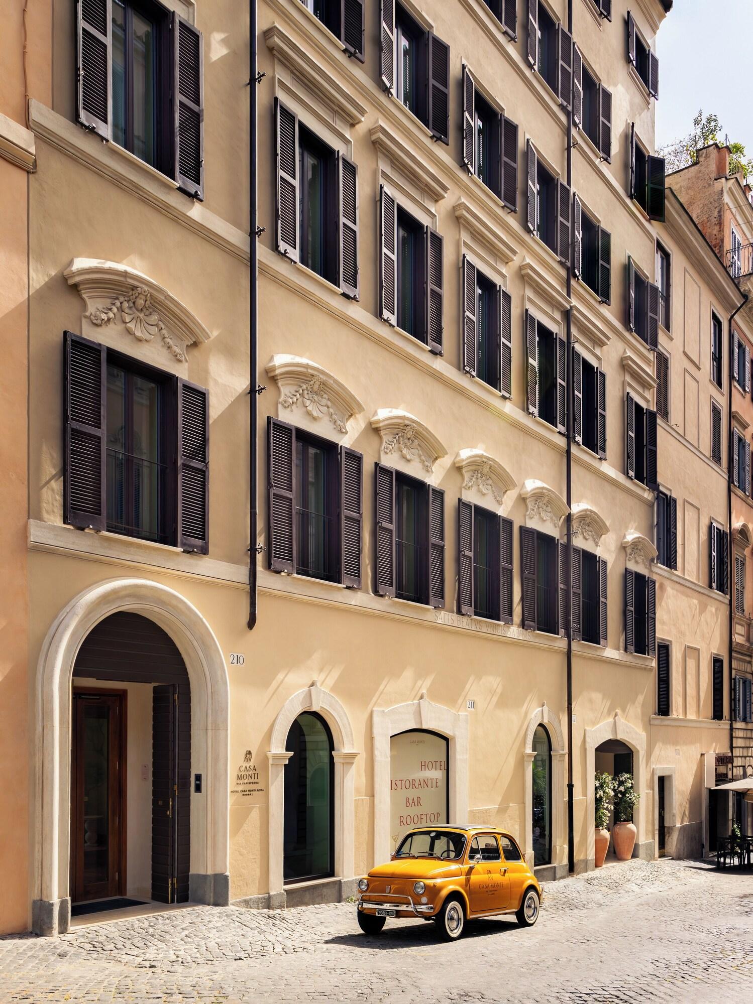 Vista Exterior Casa Monti Roma