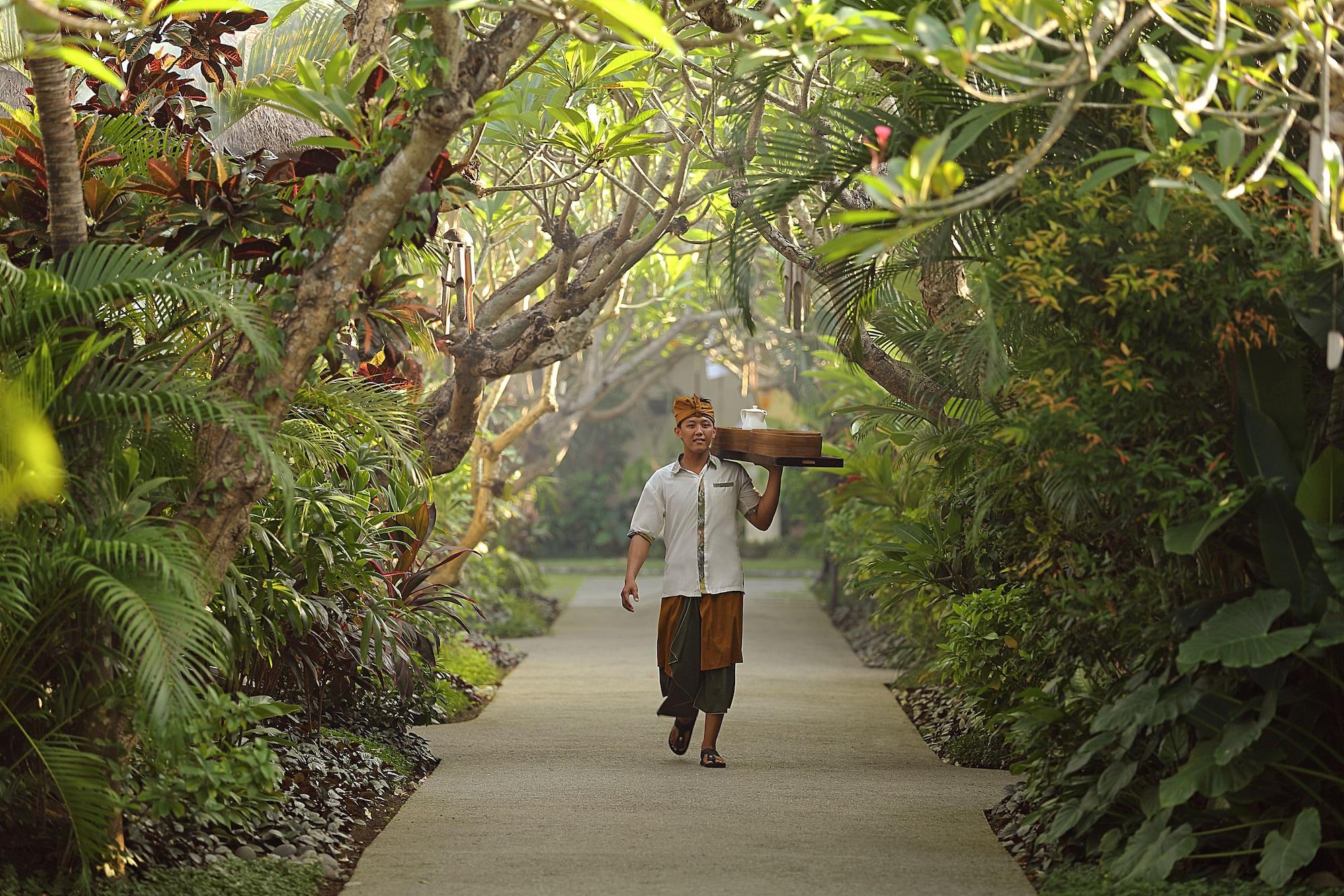 Vista Exterior Mahagiri Villas Sanur