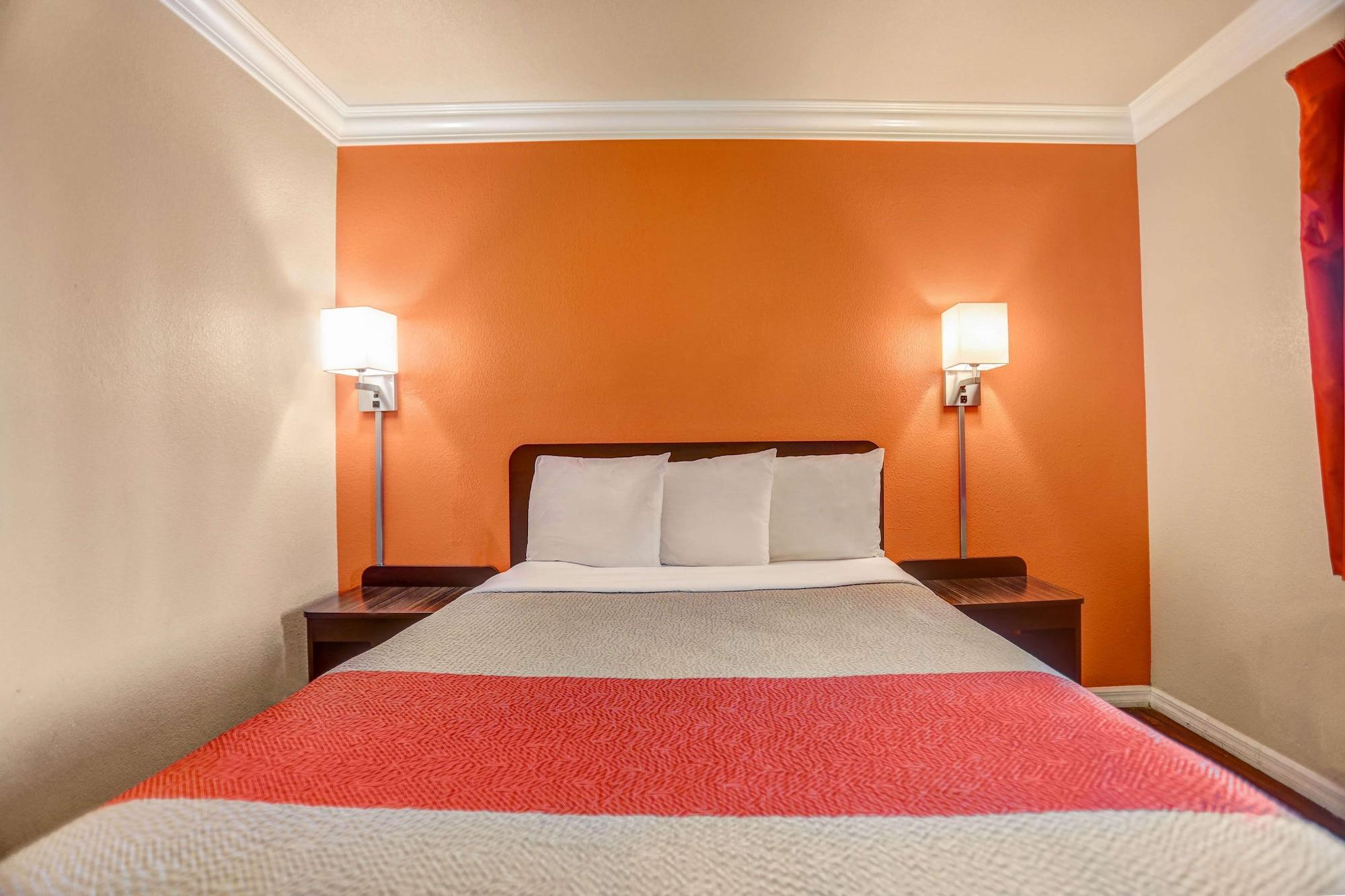 Habitación Motel 6 Fresno, CA - Belmont Ave