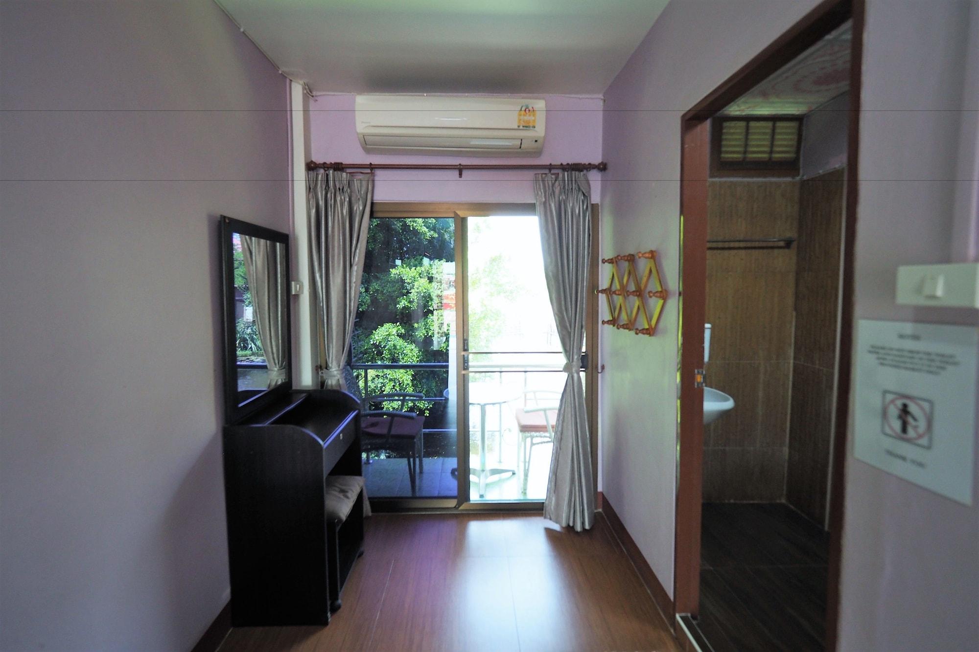 Set de Habitación P.U. Inn Resort