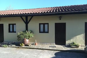 Alojamiento - Casa Rural Aristondo