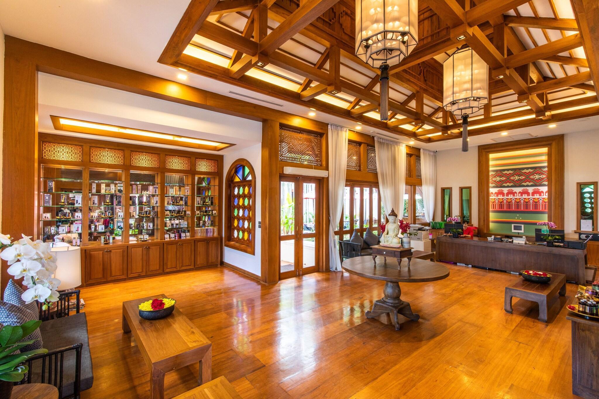 Vista Lobby Phra Singh Village