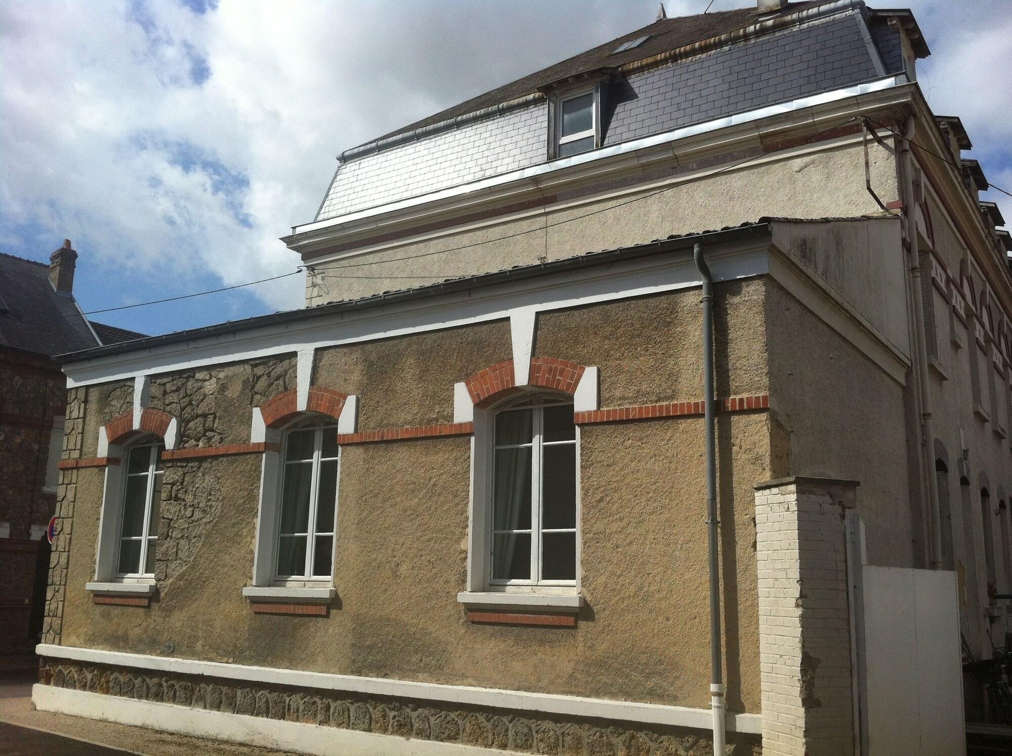 Vista Exterior Le Centaure