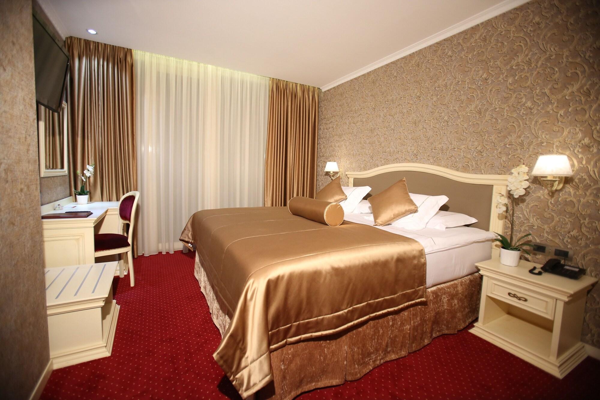 Habitación Grand Hotel & Spa Tirana