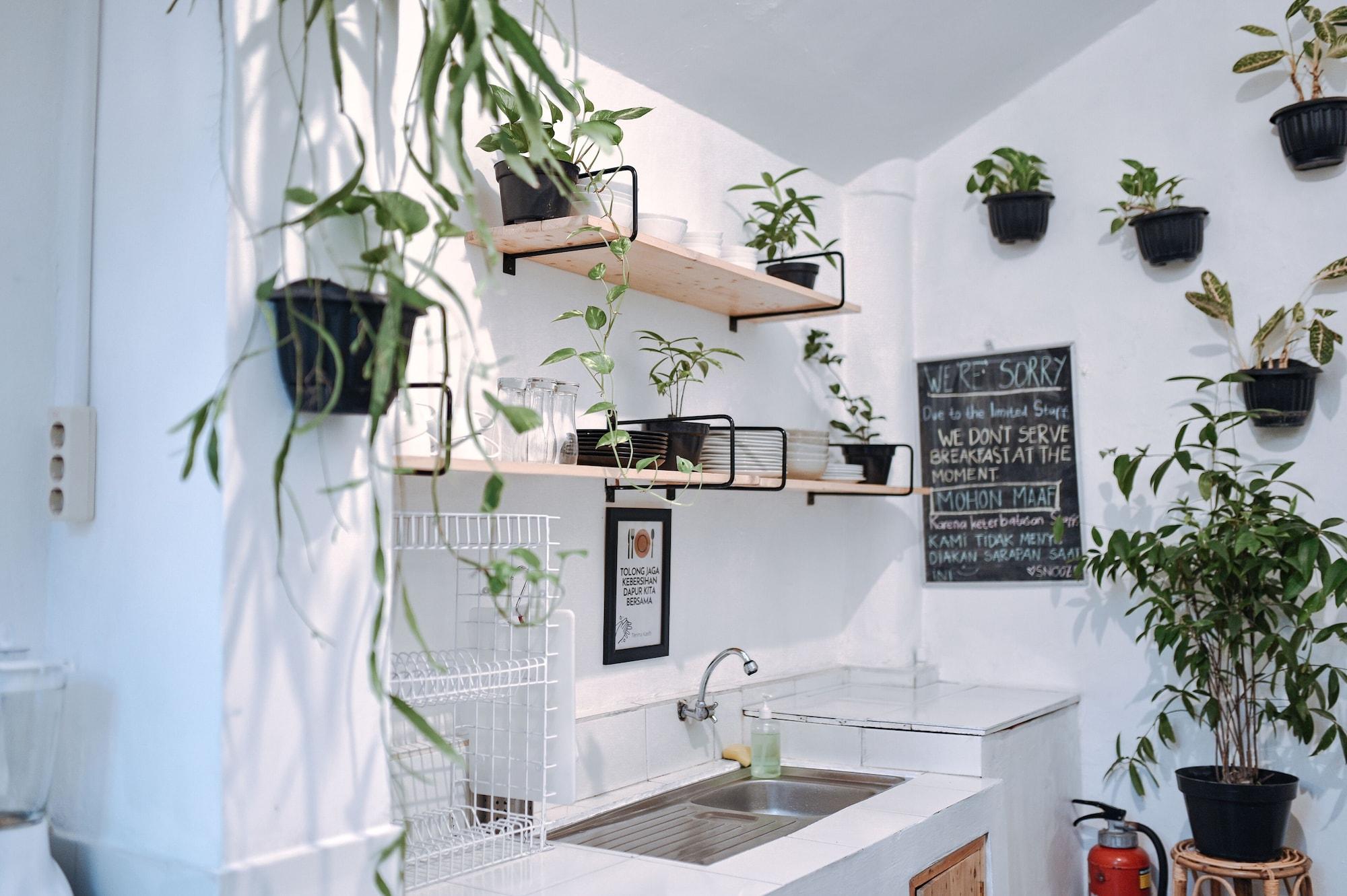 Comodidades del Alojamiento Snooze Guesthouse Yogyakarta - Hostel