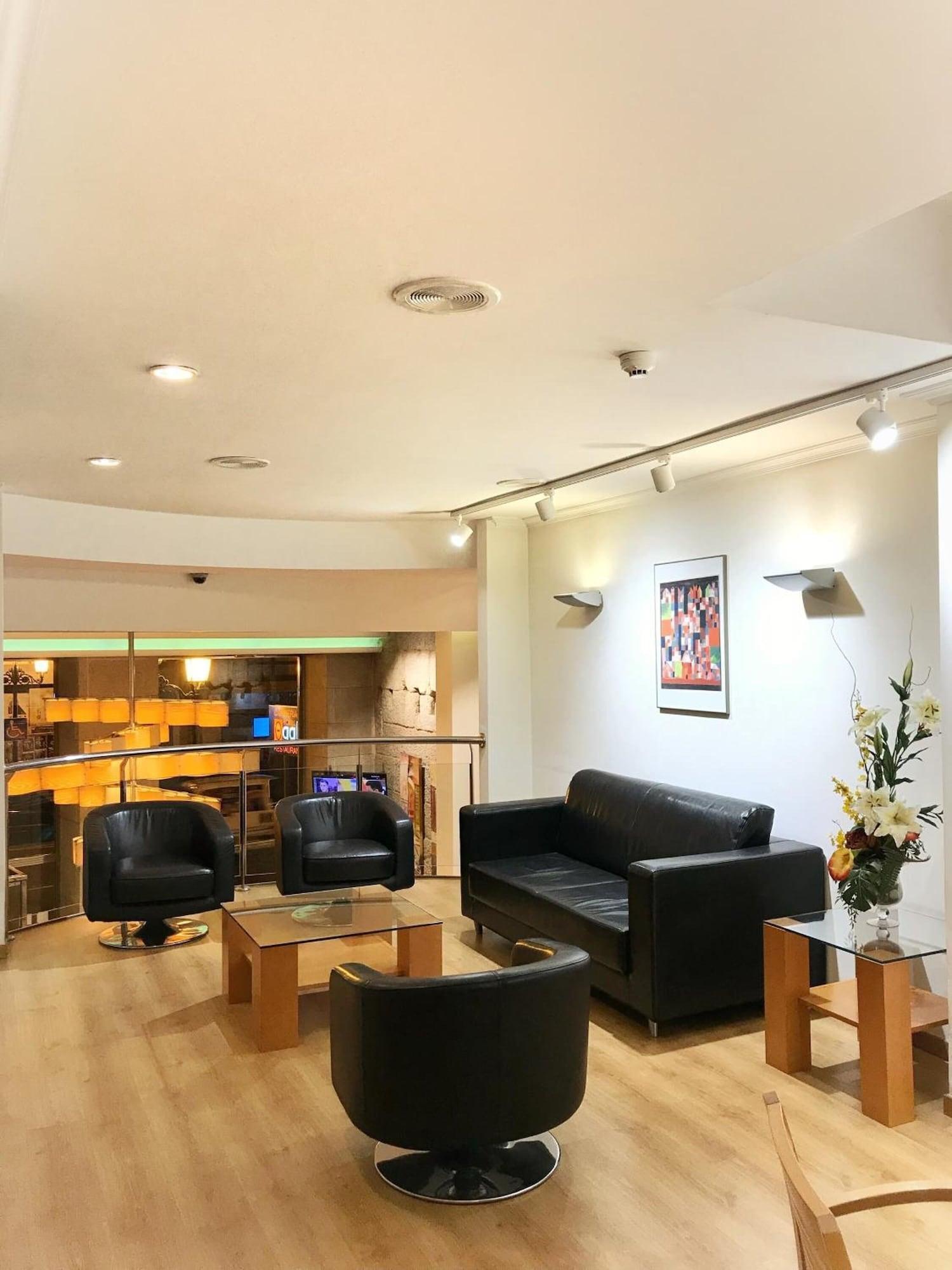 Vista Lobby Hotel Ogalia