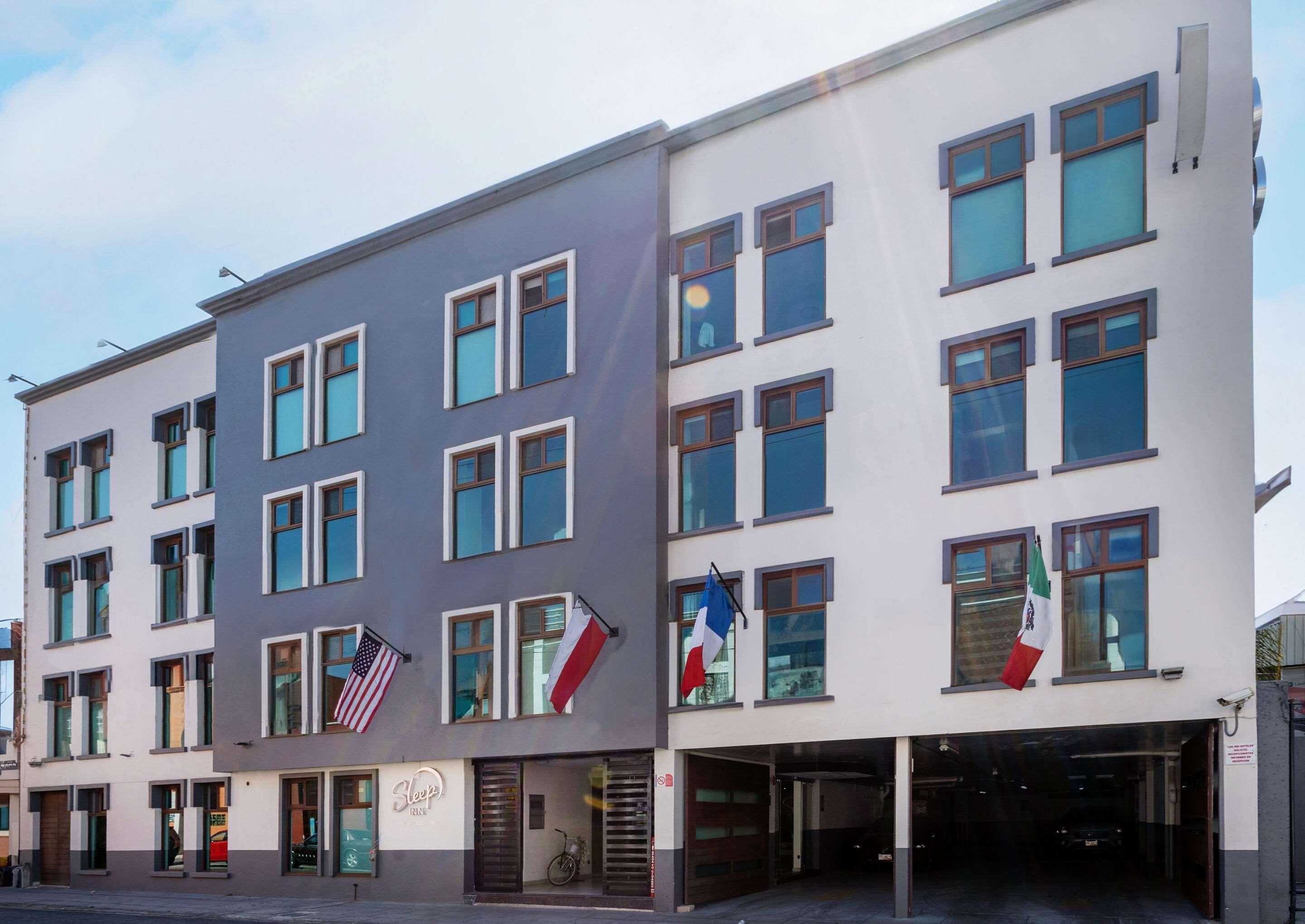 Vista Exterior Sleep Inn Puebla Centro Histórico