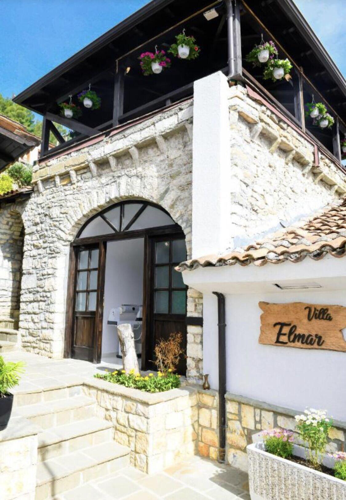 Varios Villa ELMAR