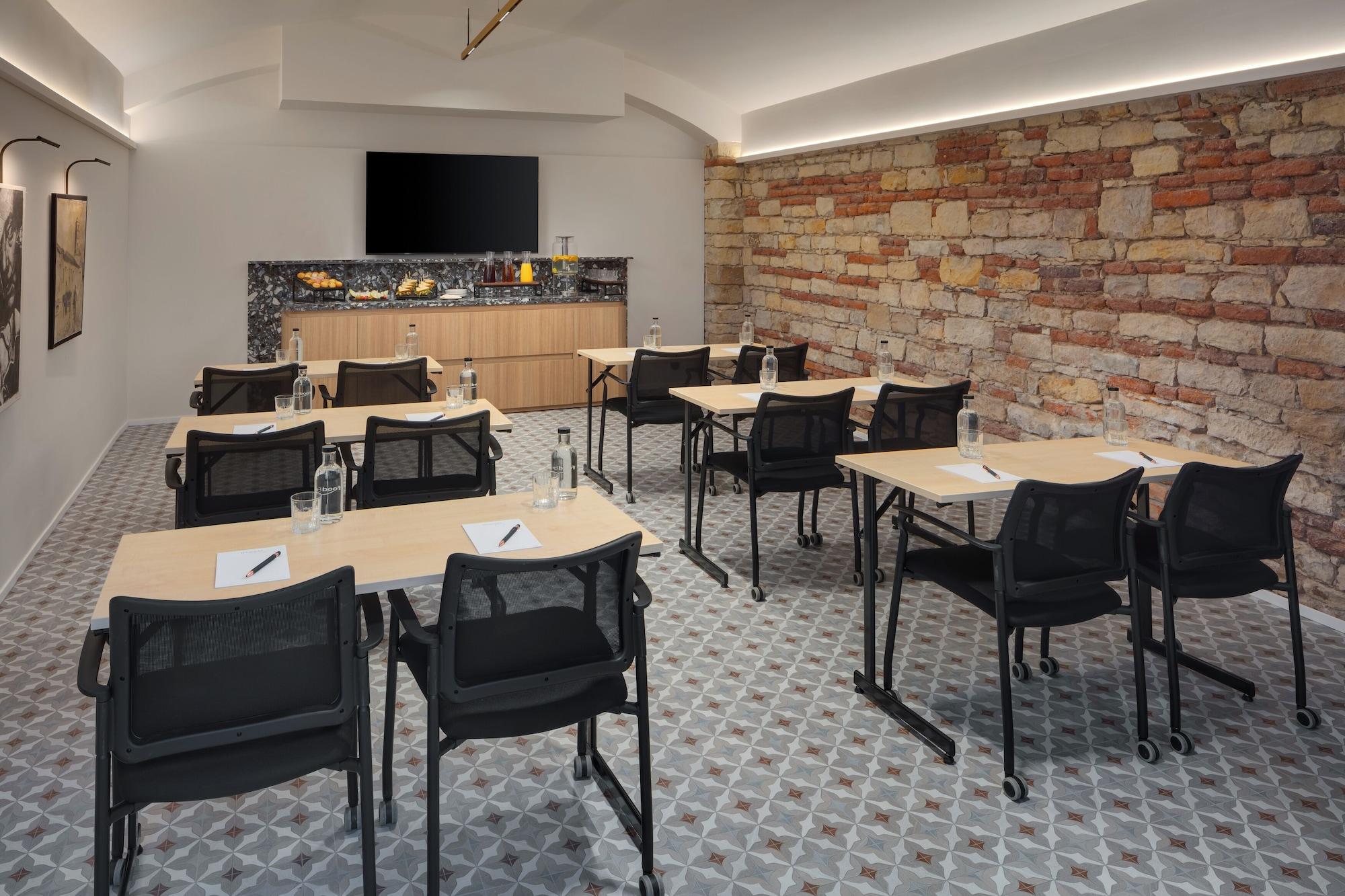 Sala de Reuniones Hotel BOOKQUET
