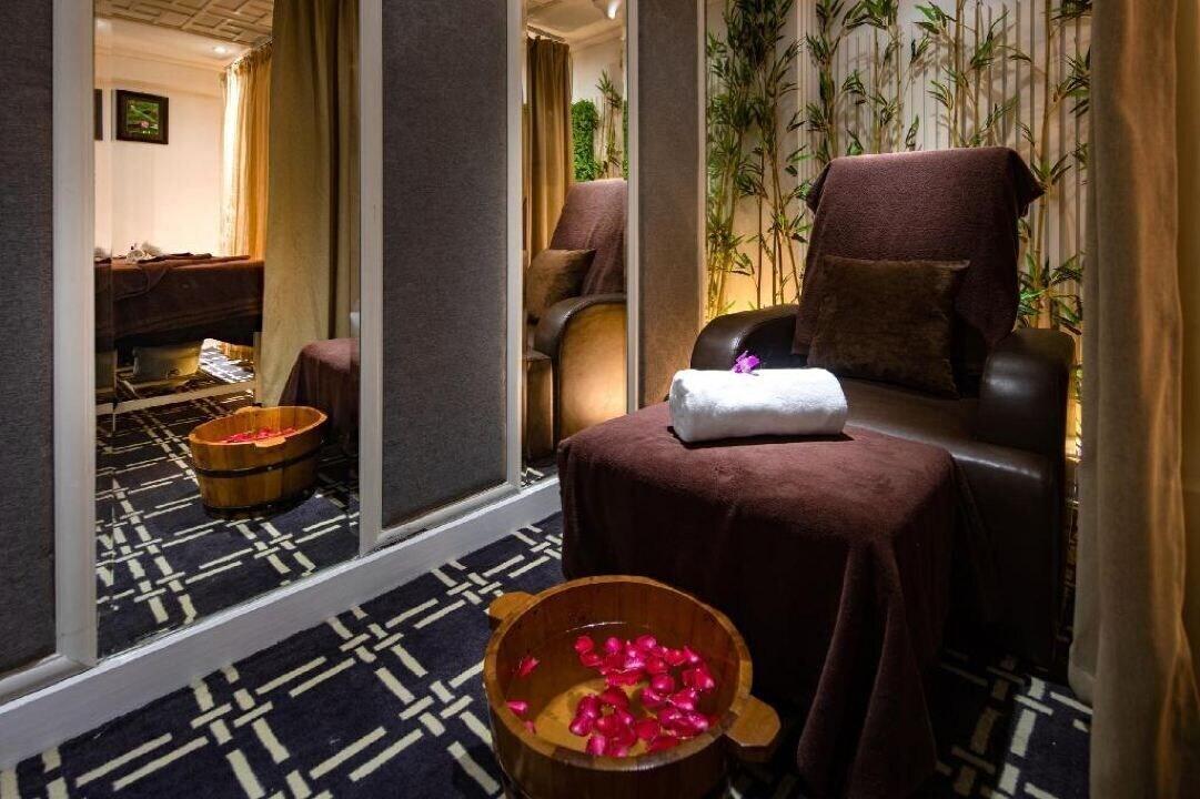 Spa Le Petit Prince Hanoi Hotel & Rooftop Bar