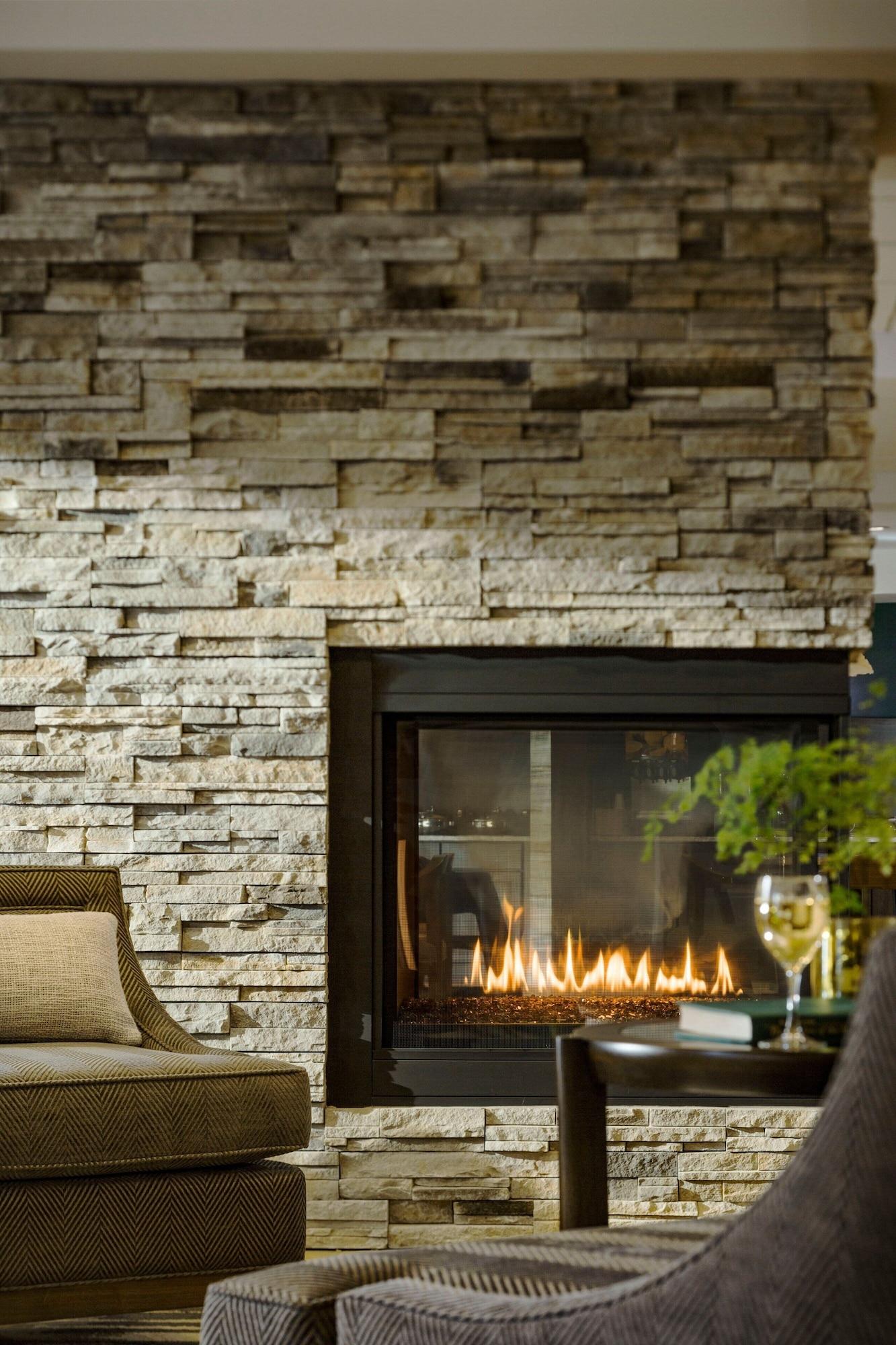 Vista Lobby Fairfield Inn & Suites by Marriott Waterbury Stowe