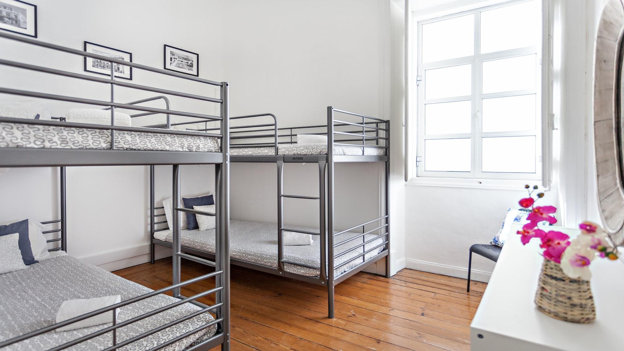 Equipamiento de Habitación Baixa Terrace Hostel