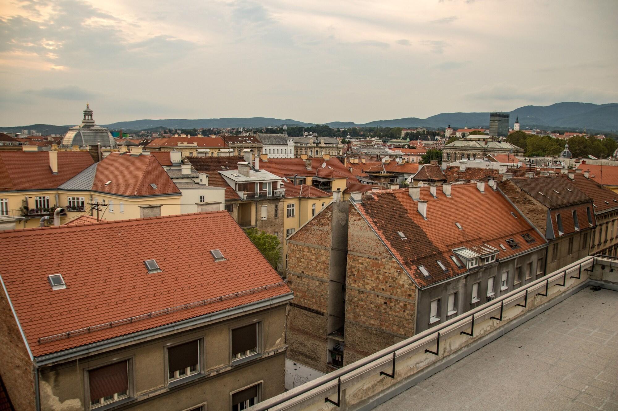 Varios HI Hostel Zagreb