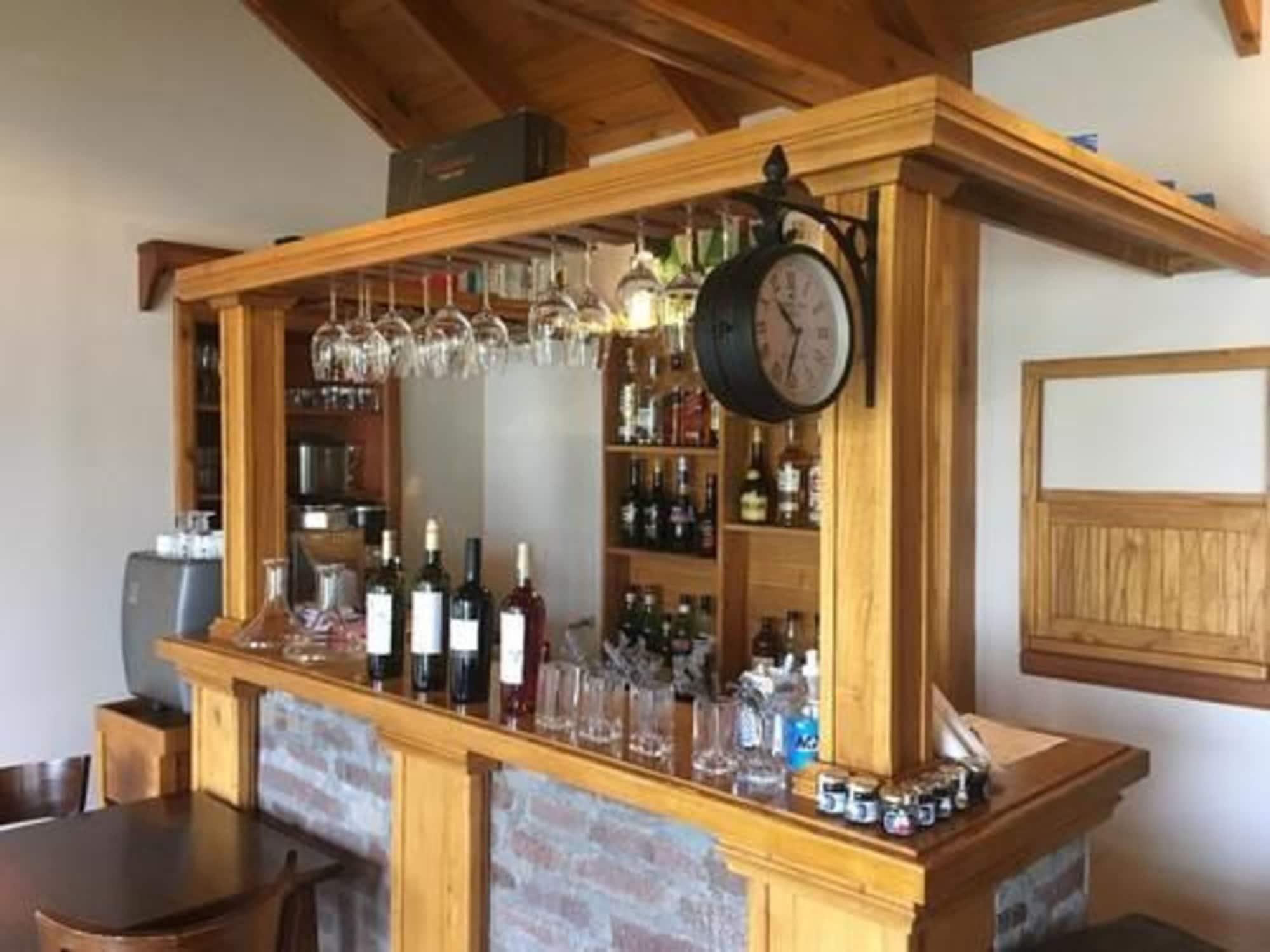Bar/Salón Hostería Senderos