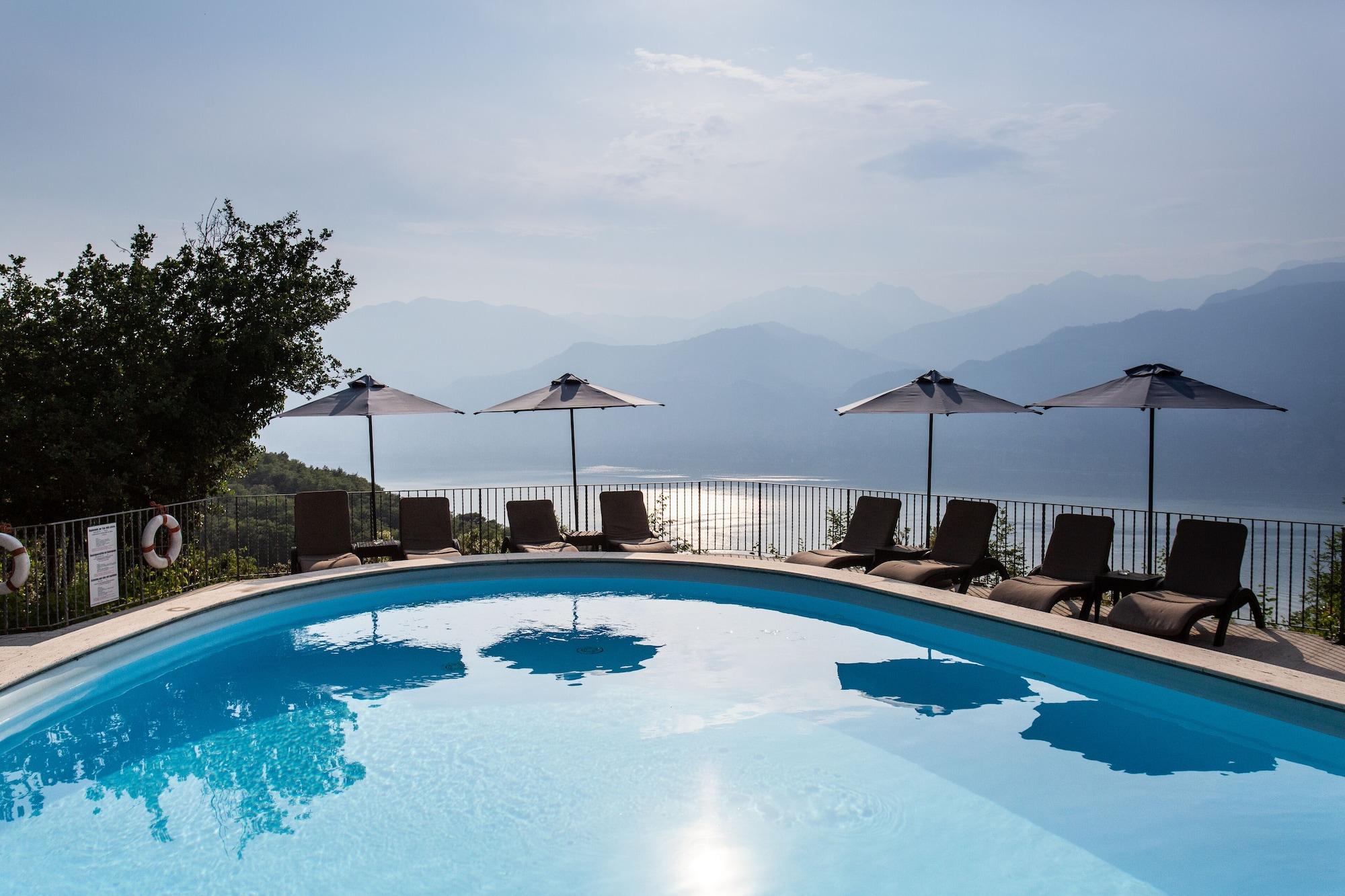 Vista Exterior Hotel Querceto - Garda Lake Collection