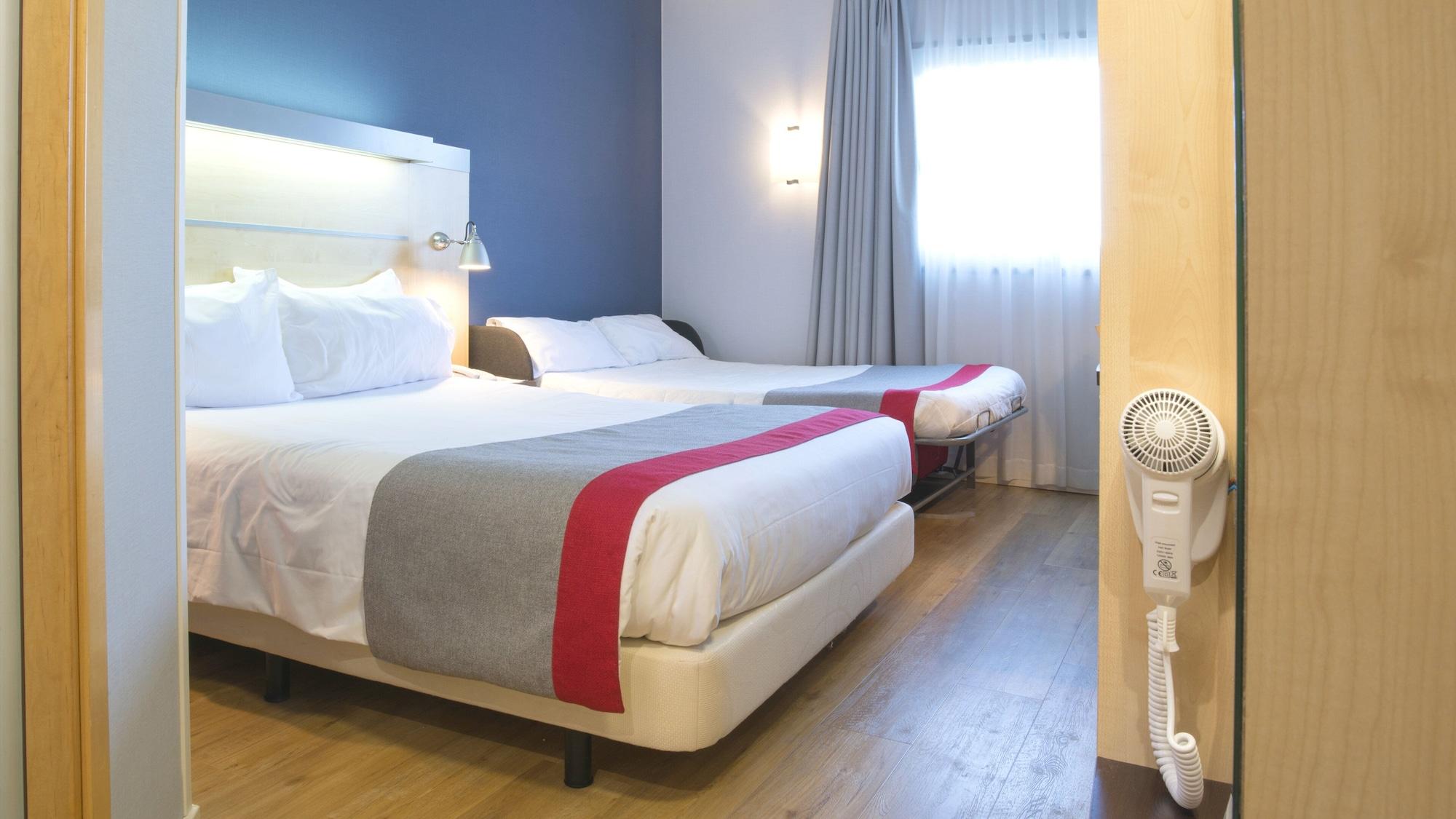 Set de Habitación Holiday Inn Express Barcelona - Molins de Rei by IHG