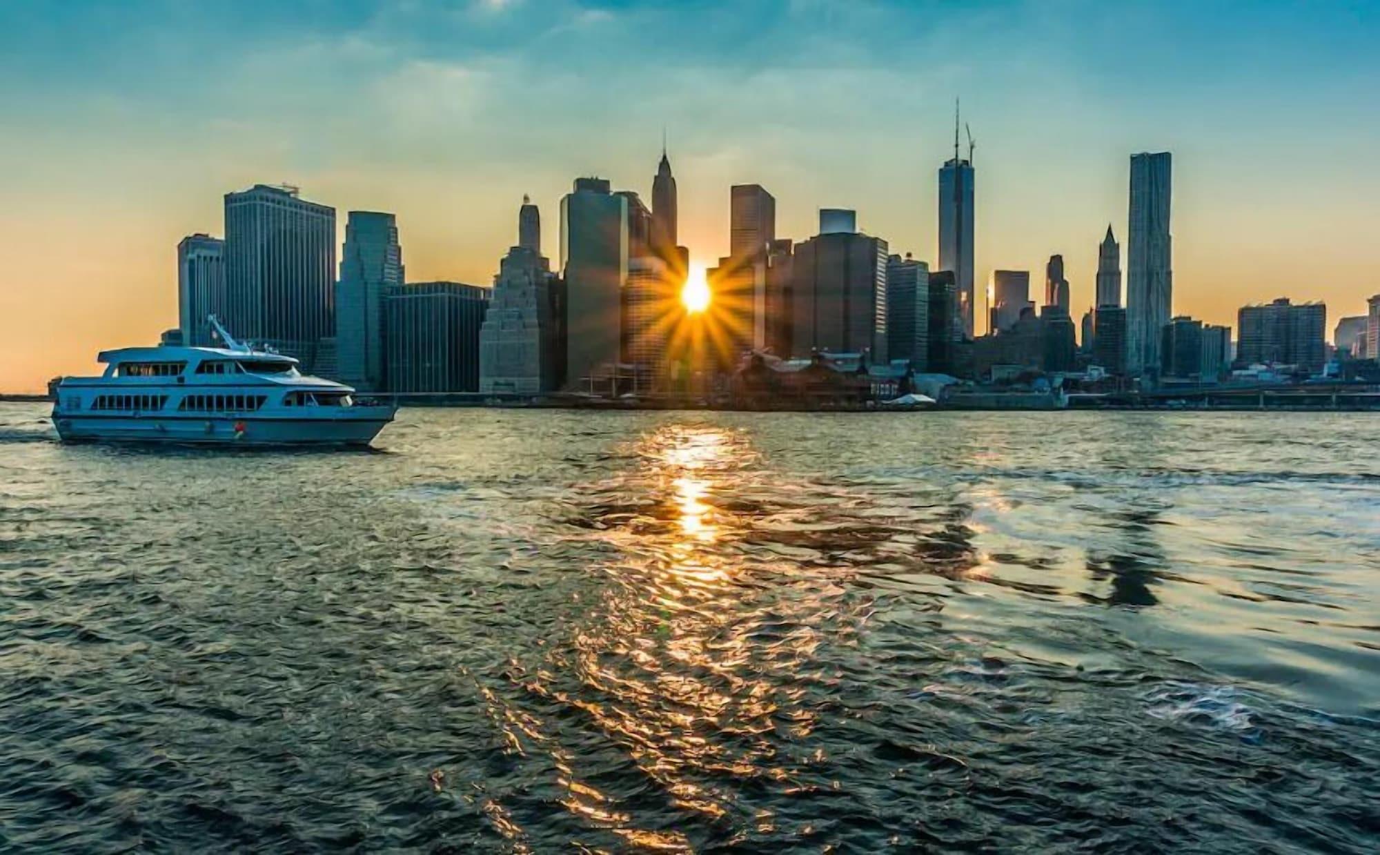 Vista Exterior Iconic Hotel