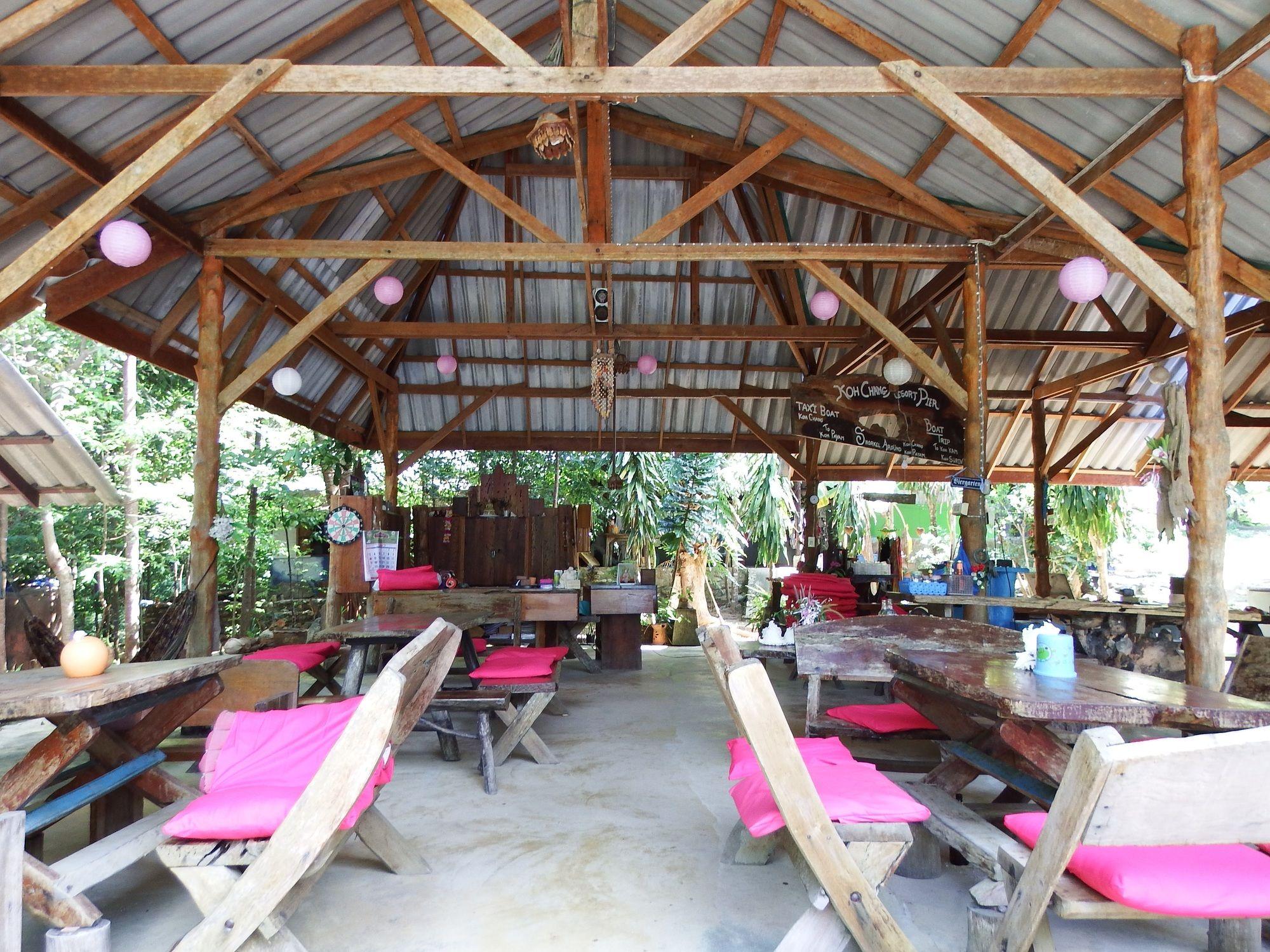 Restaurant Koh Chang Resort Ranong