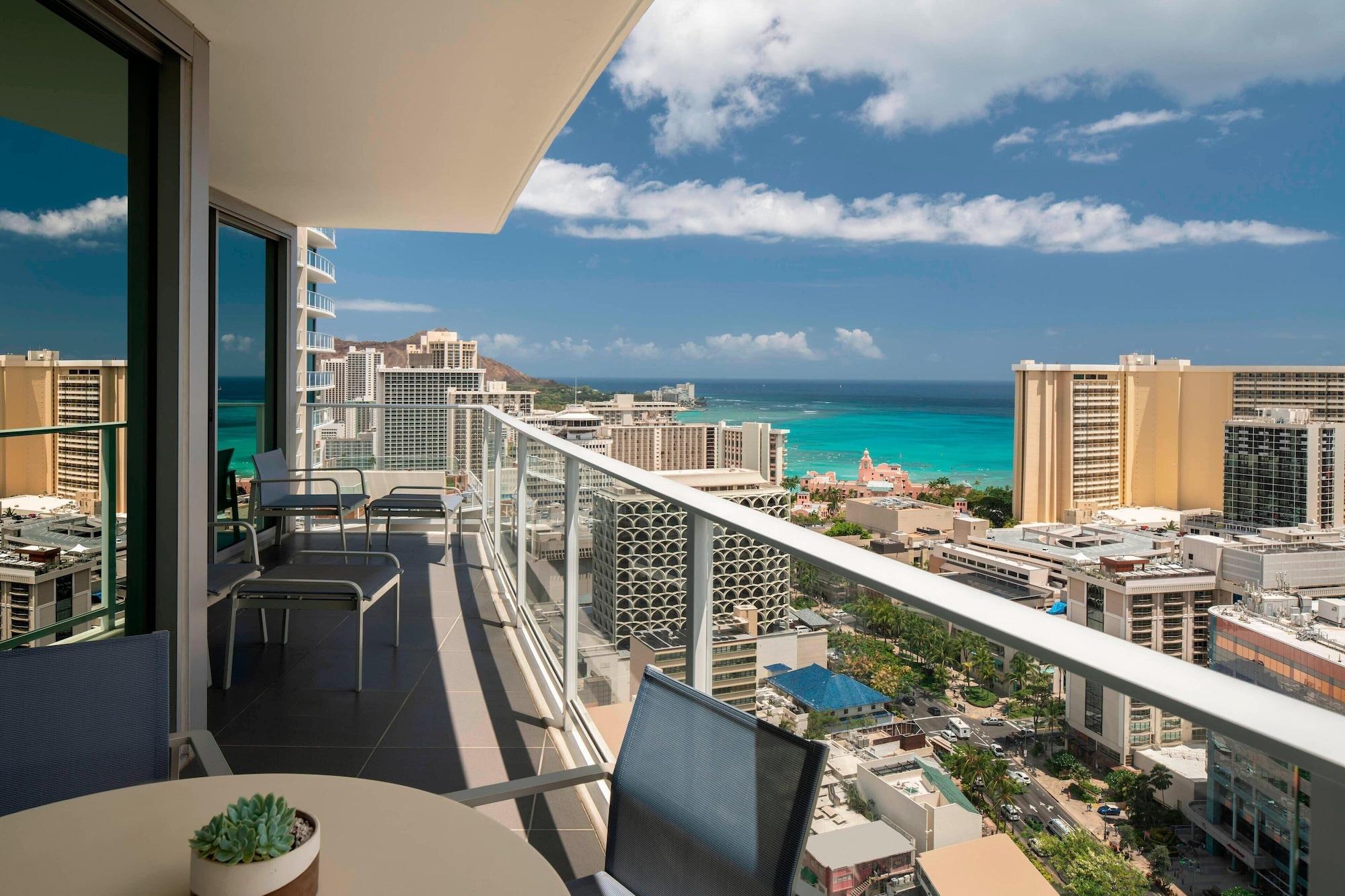 Playa The Ritz-Carlton Residences, Waikiki Beach