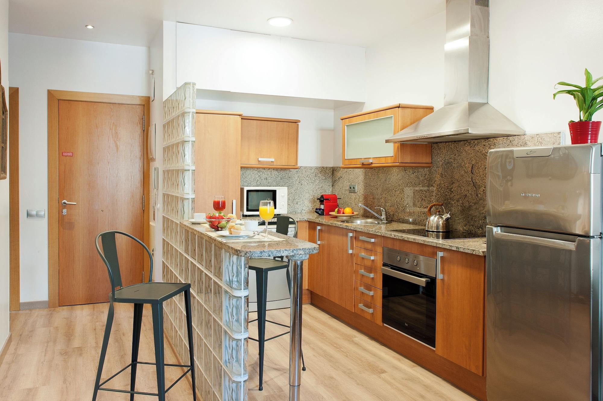 Equipamiento de Habitación MH Apartments S. Familia