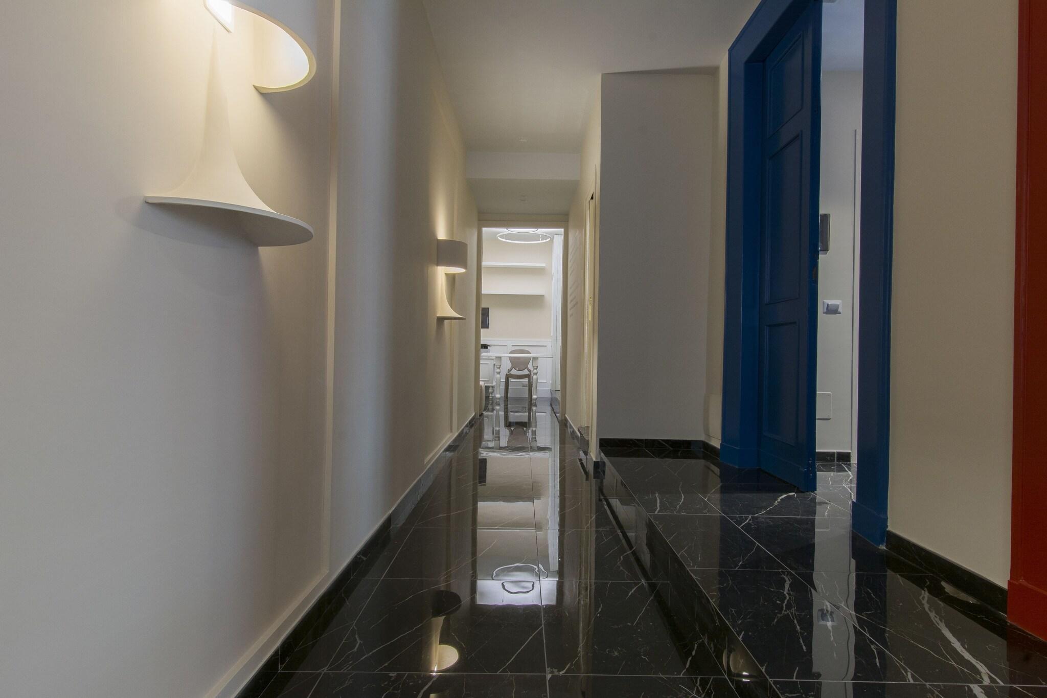Vista Lobby Tritone 125